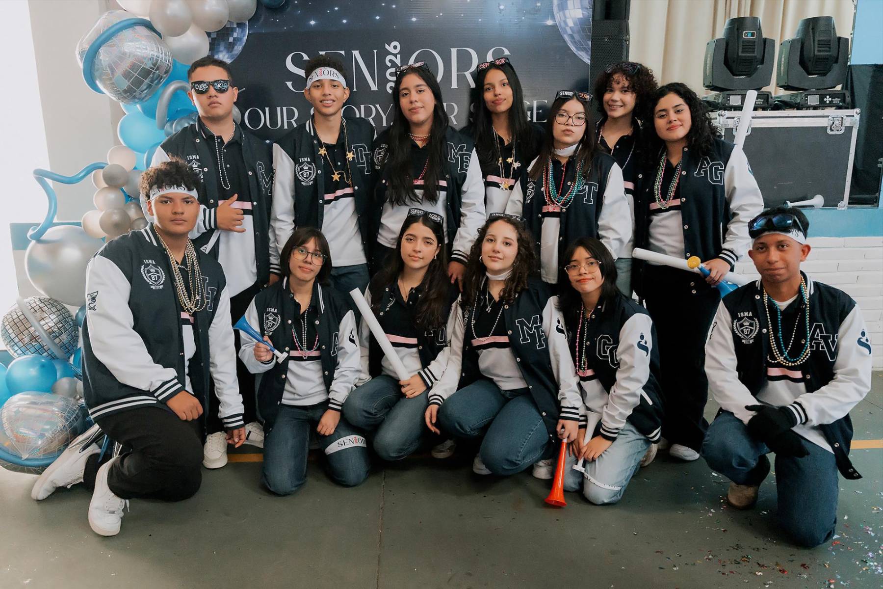 Senior entrance de la clase 2026 del Instituto María Auxiliadora