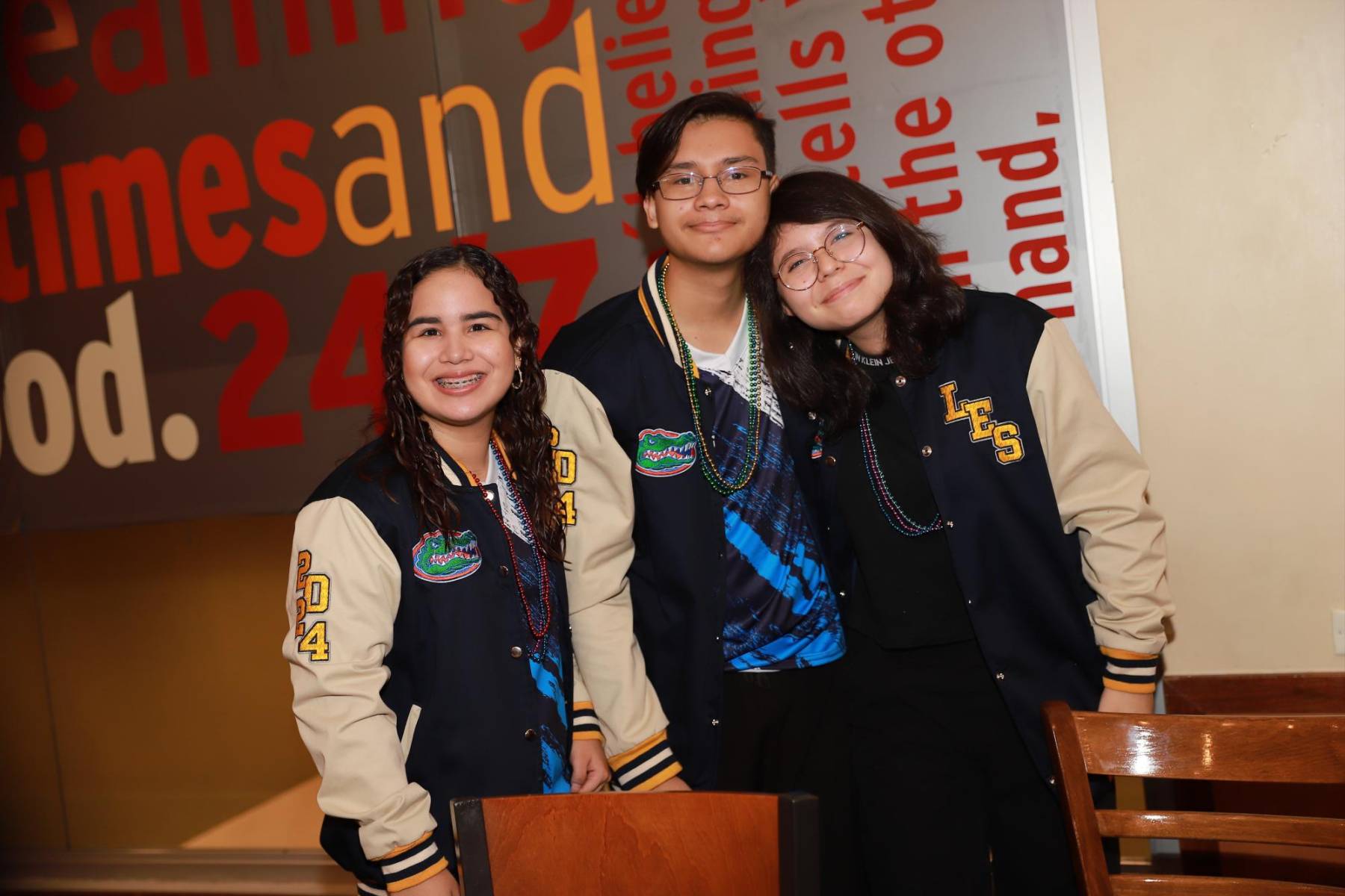 Nazareth Fajardo, Daniel Soza y María Carbajal.