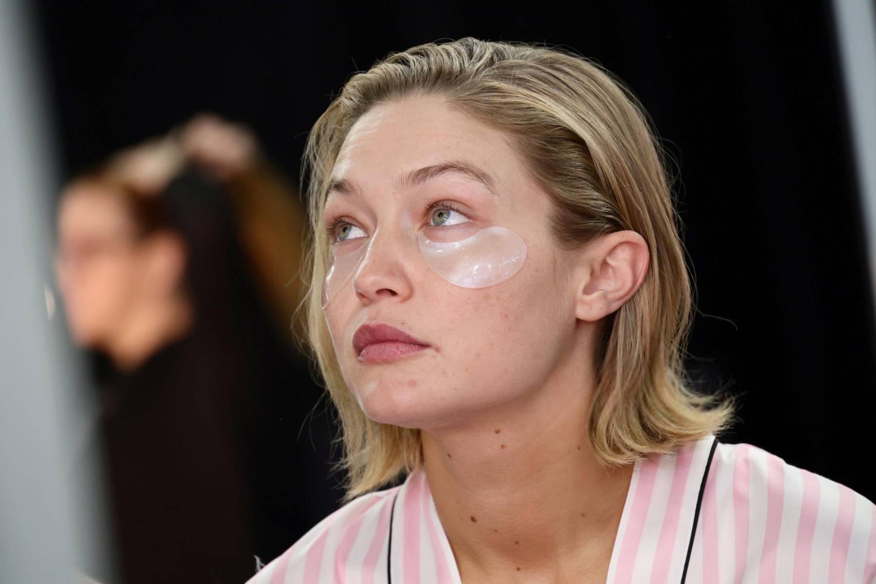 Backstage del desfile de Victoria’s Secret 2024