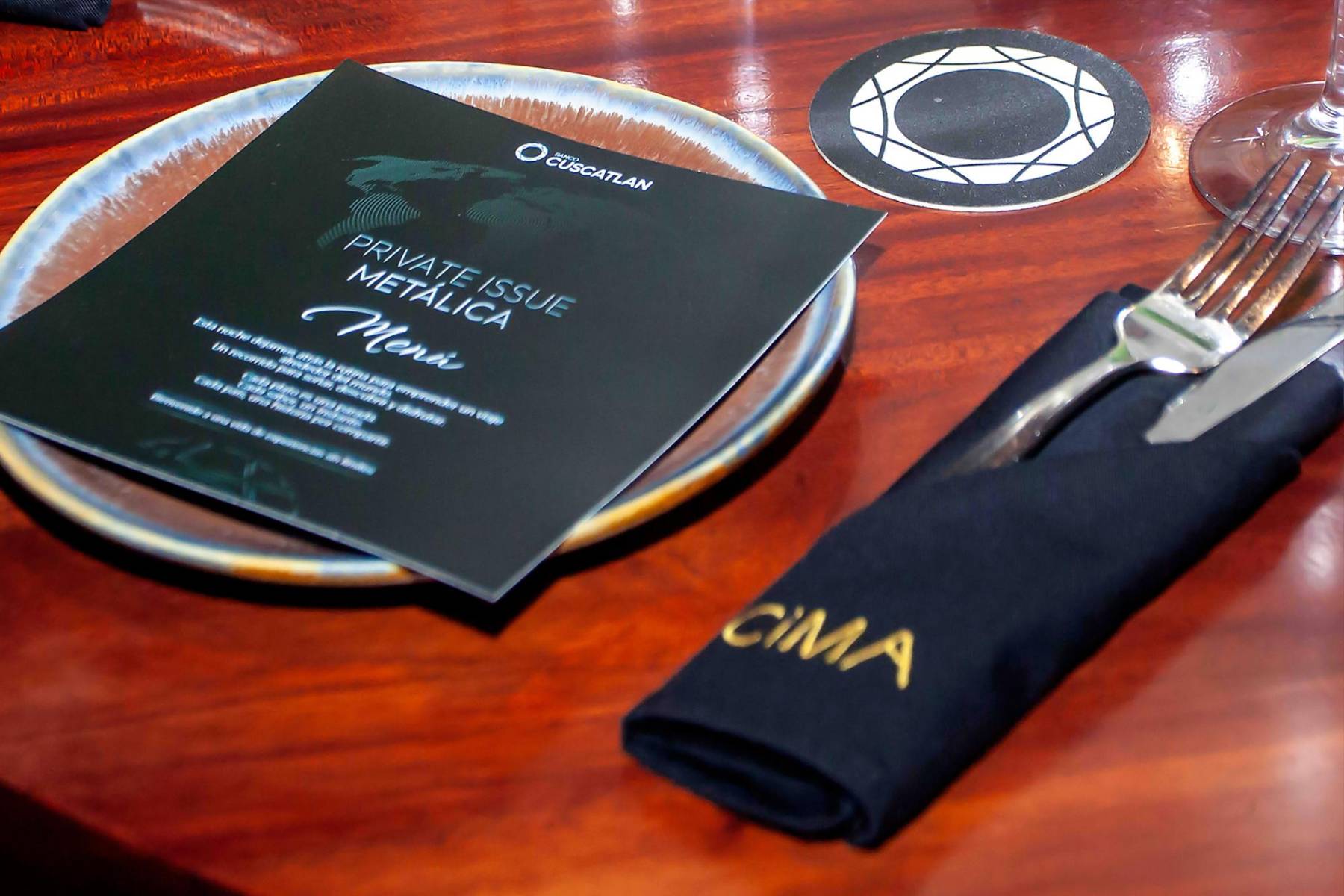 Así se vivió el lanzamiento de Tarjeta de Crédito Private Issue Metálica.