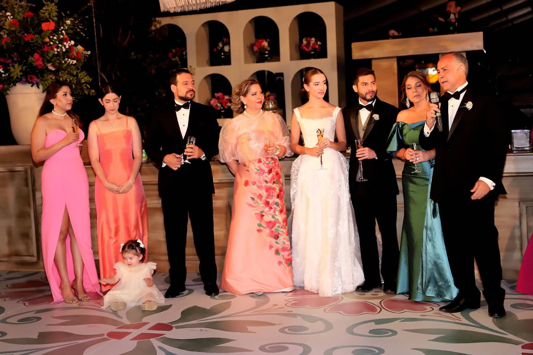 Alejandra Villeda , Dinorah y Tito Sierra , Dinorah Villeda los novios y Evelyn y Giampiero Infantozzi