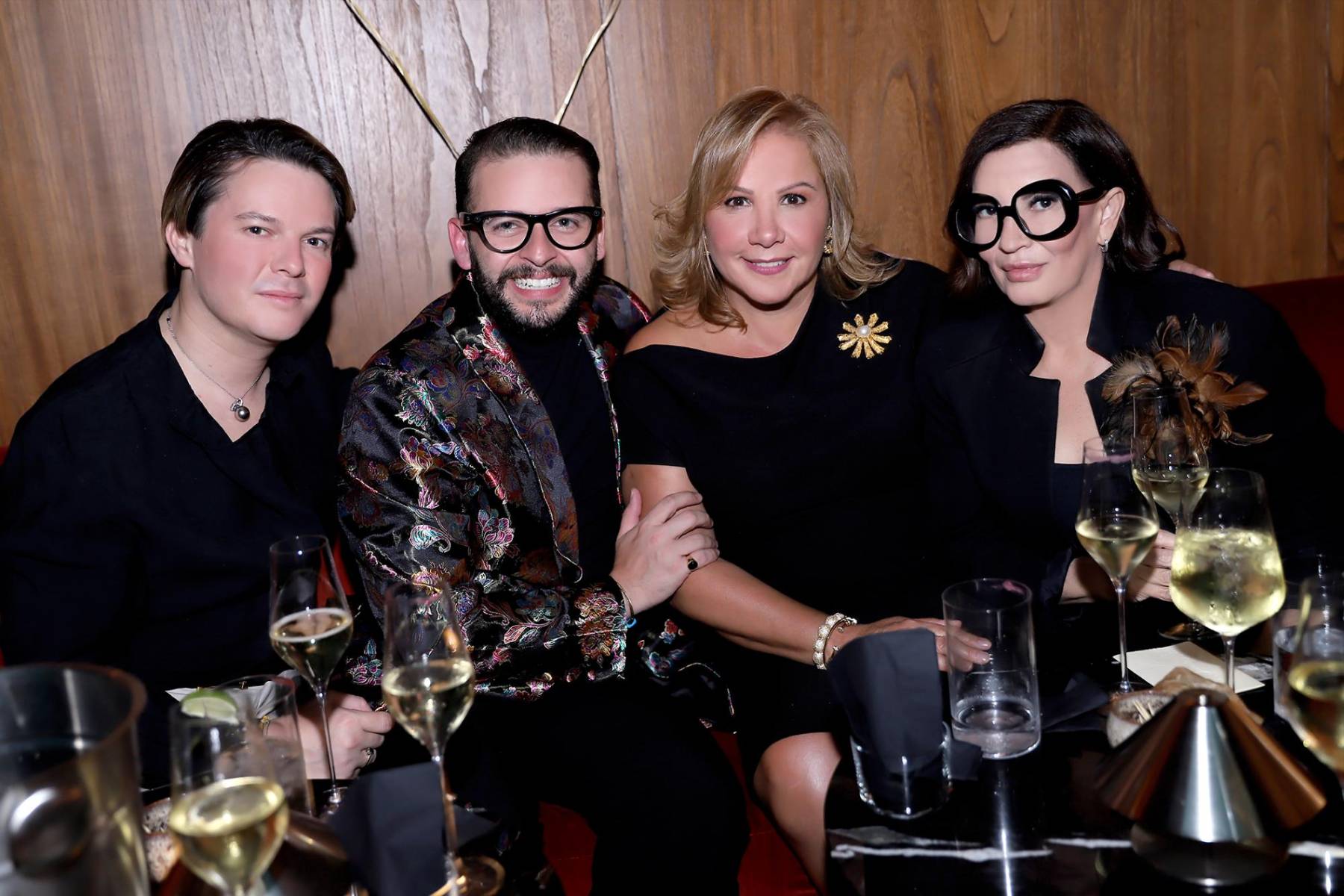 Al estilo de “Lady in red” Lisa Hilsaca celebró su cumpleaños