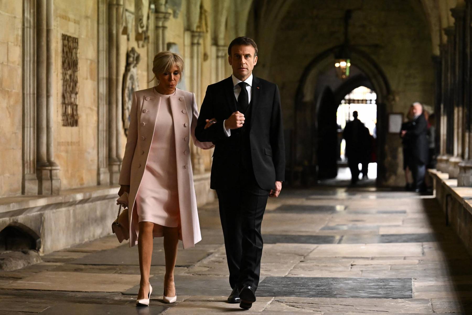 El presidente francés Emmanuel Macron y su esposa Brigitte 