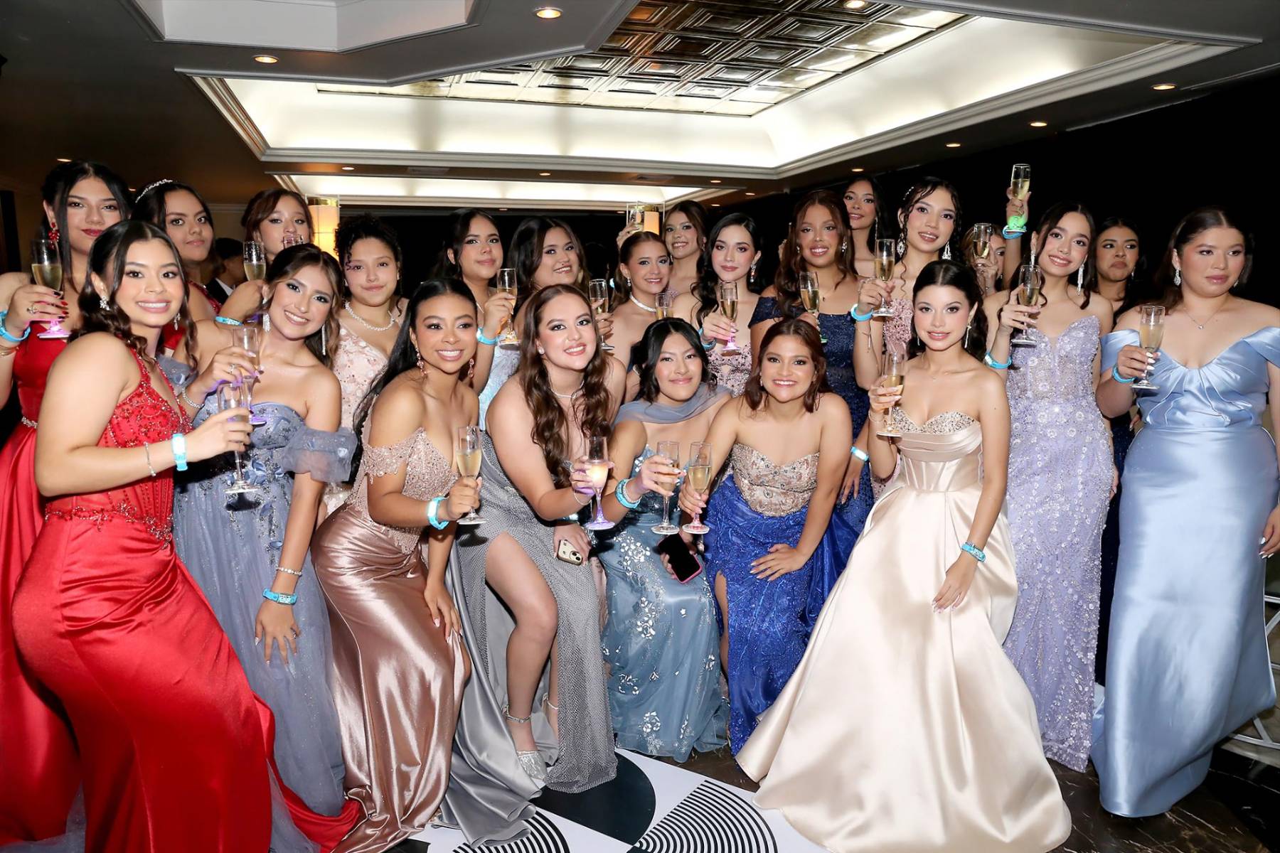 Fiesta de la prom 2026 de Mayan School