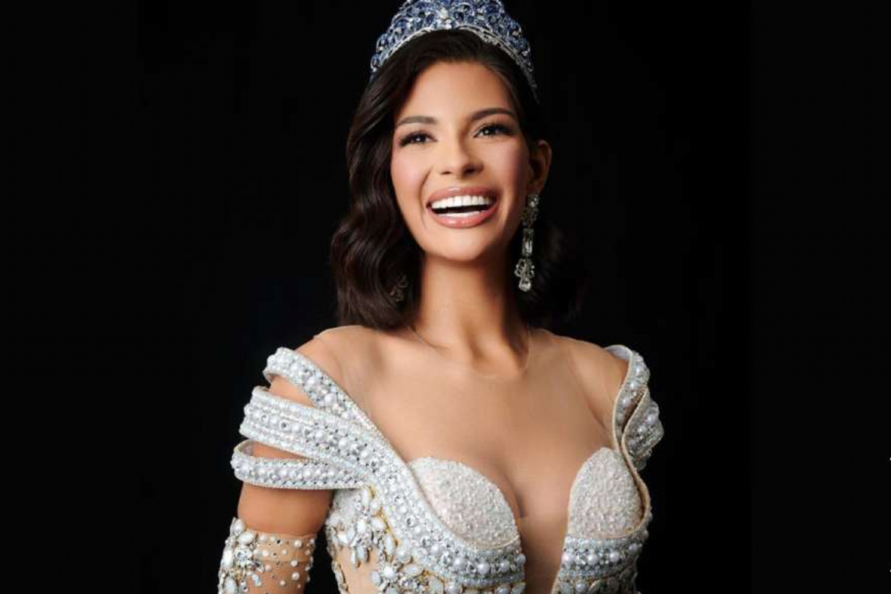 Palacios manifestó su deseo de regresar a Nicaragua para celebrar con sus compatriotas su histórica victoria como la primera Miss Universo nicaragüense. Resaltó la importancia de este logro para su país y su anhelo de compartir esta alegría con su gente. 
