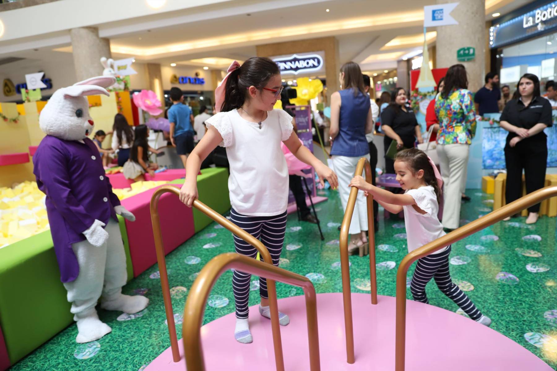 ¡La magia de la Pascua llega a Multiplaza Tegucigalpa con su zona “Easter Fantasy”!