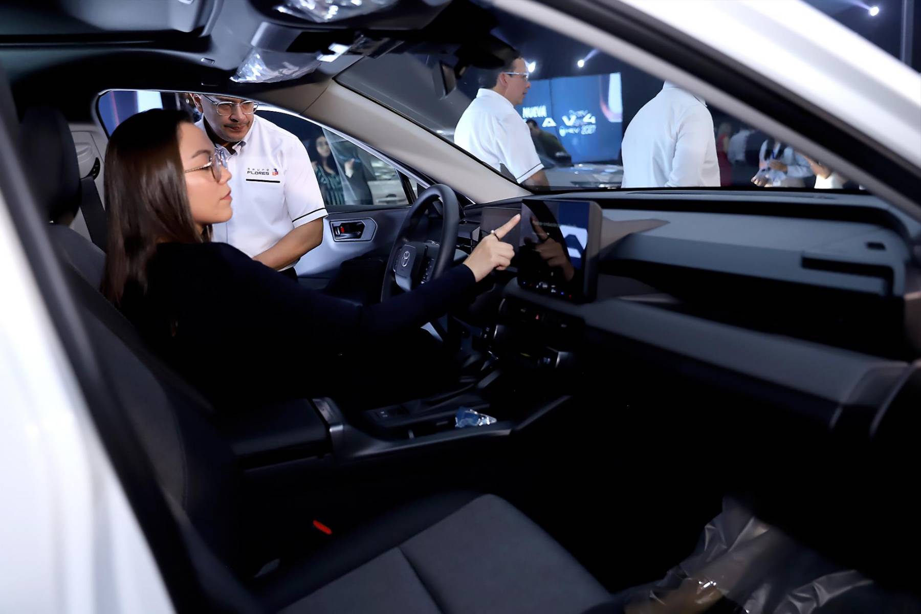 Así se vivió el lanzamiento de la Toyota RAV4 Hybrid 2027