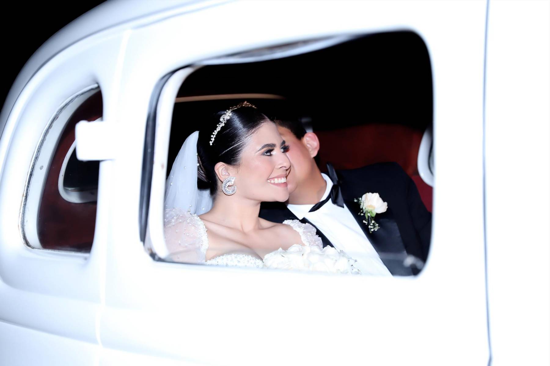 La boda de Helen Zamora y Alex Cosenza