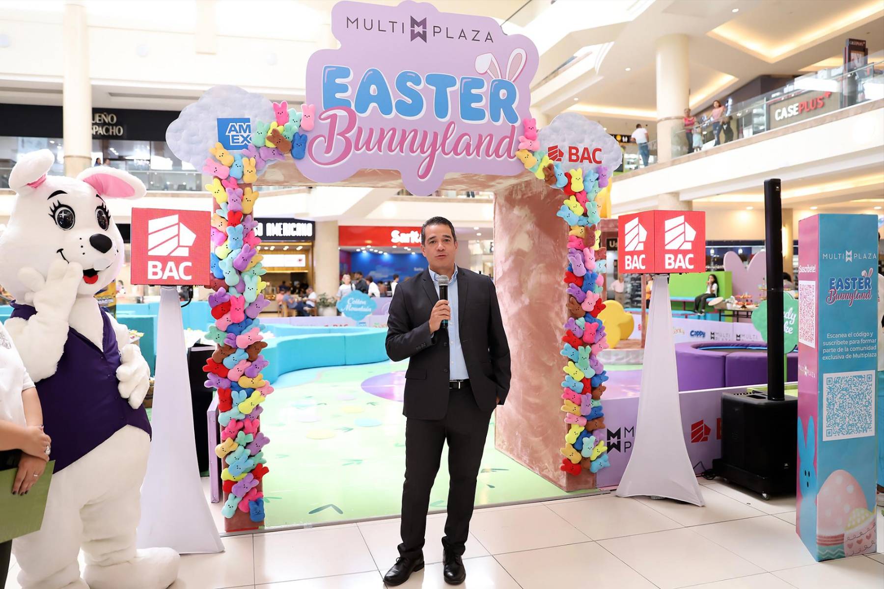 Multiplaza inaugura Easter Bunnyland
