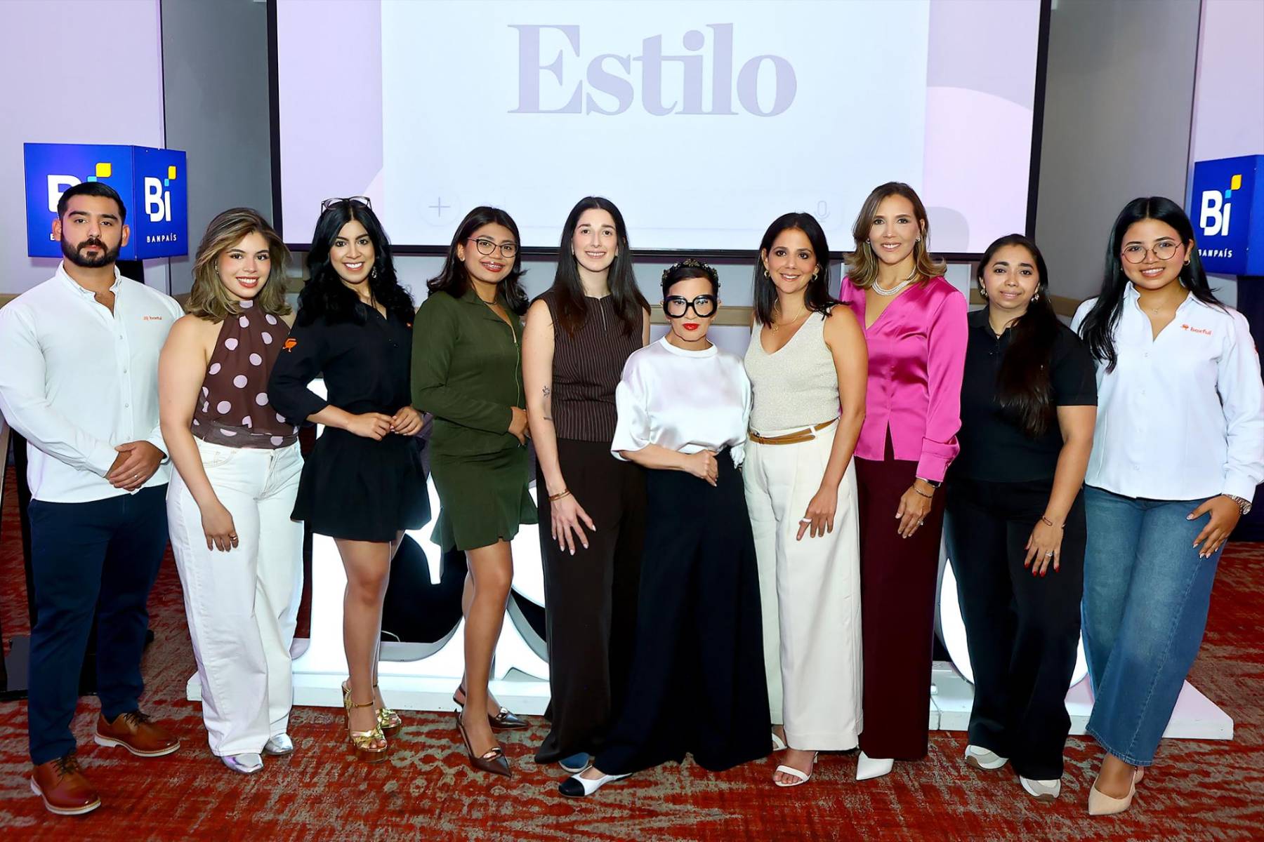 Así se vivió Girl Boss Empower, una experiencia llena de inspiración, aprendizaje y conexiones que impulsan el crecimiento personal y profesional. Entre charlas, networking, coffee break y grandes momentos, las asistentes compartieron una jornada creada para seguir creciendo juntas. 