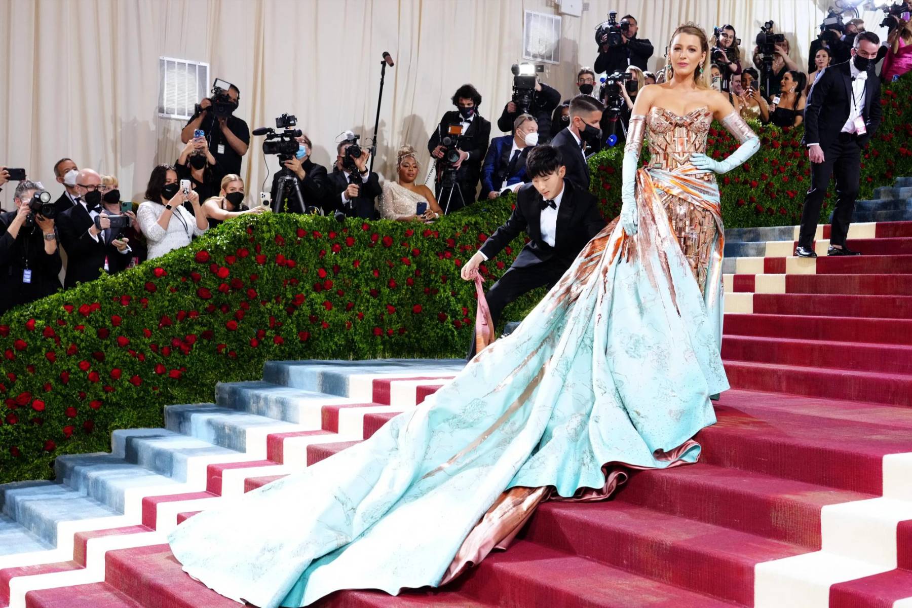 Los inolvidables looks de Blake Lively en la Met Gala a través de los años