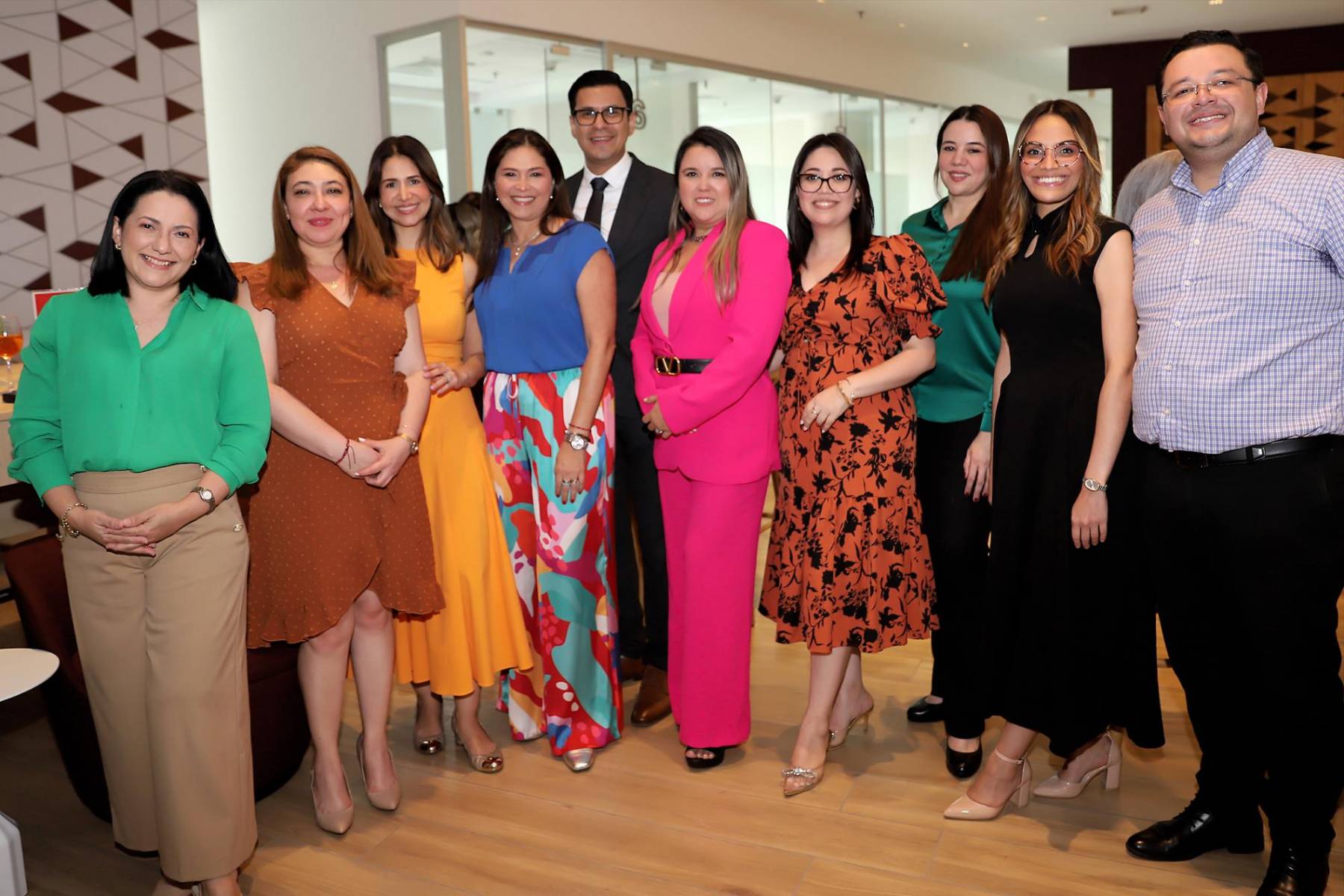 BAC Private Banking presentó “The Soft Glam Afternoon” en Tegucigalpa