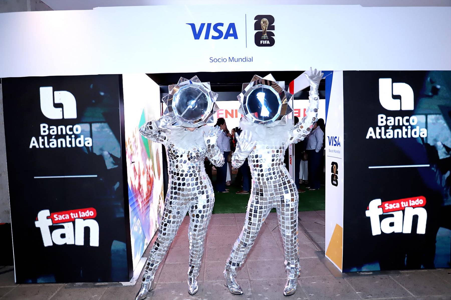 Así se vivió el lanzamiento de la promoción mundialista de Visa y Banco Atlántida