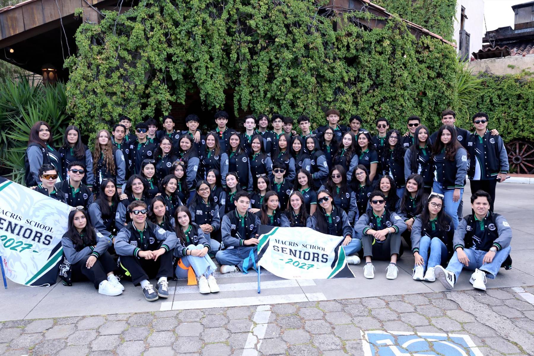 Senior Entrance 2027 de Macris School