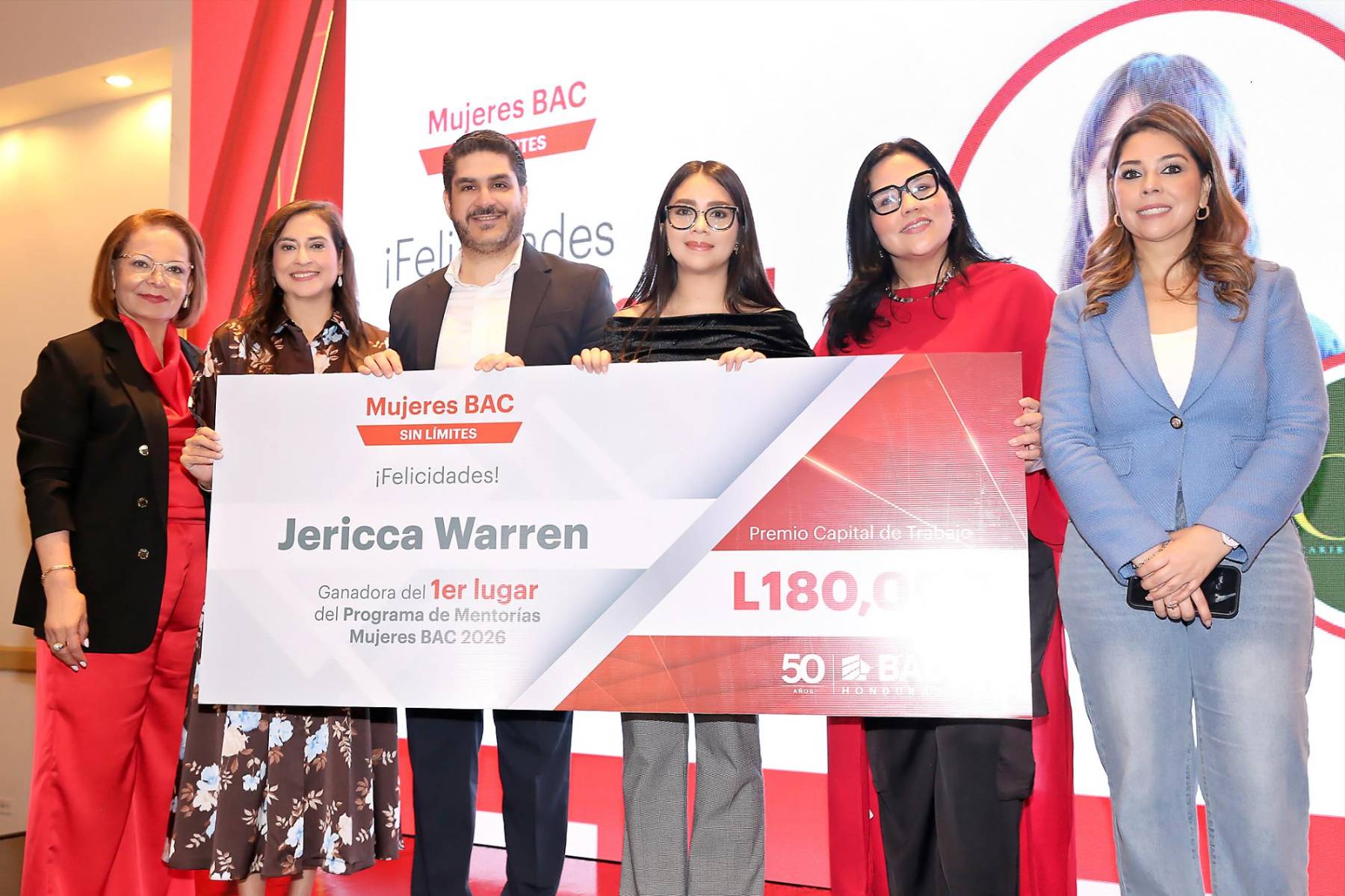 Premiación y graduación programa Mentorías Mujeres BAC 2026