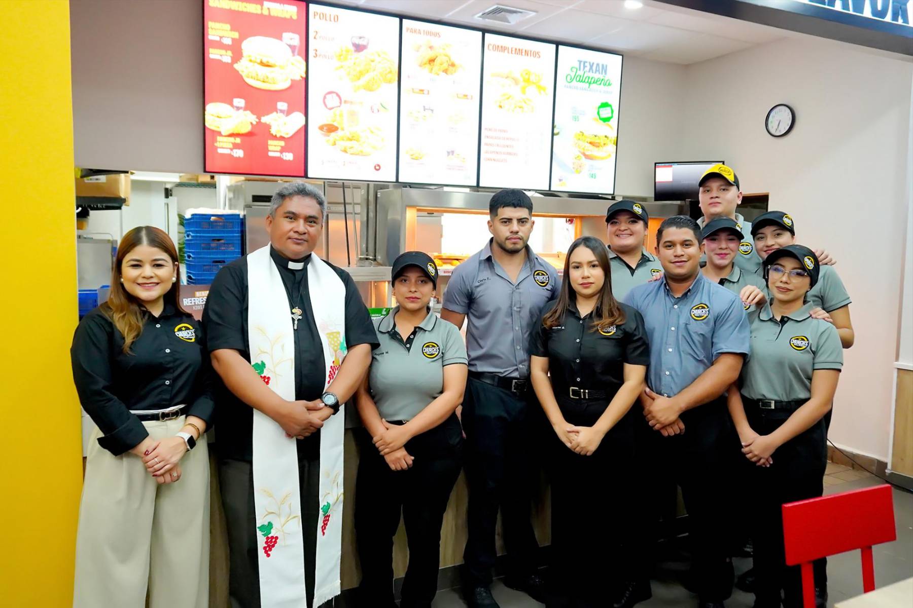 Inauguración de Subway y Church’s Texas Chicken en Danlí