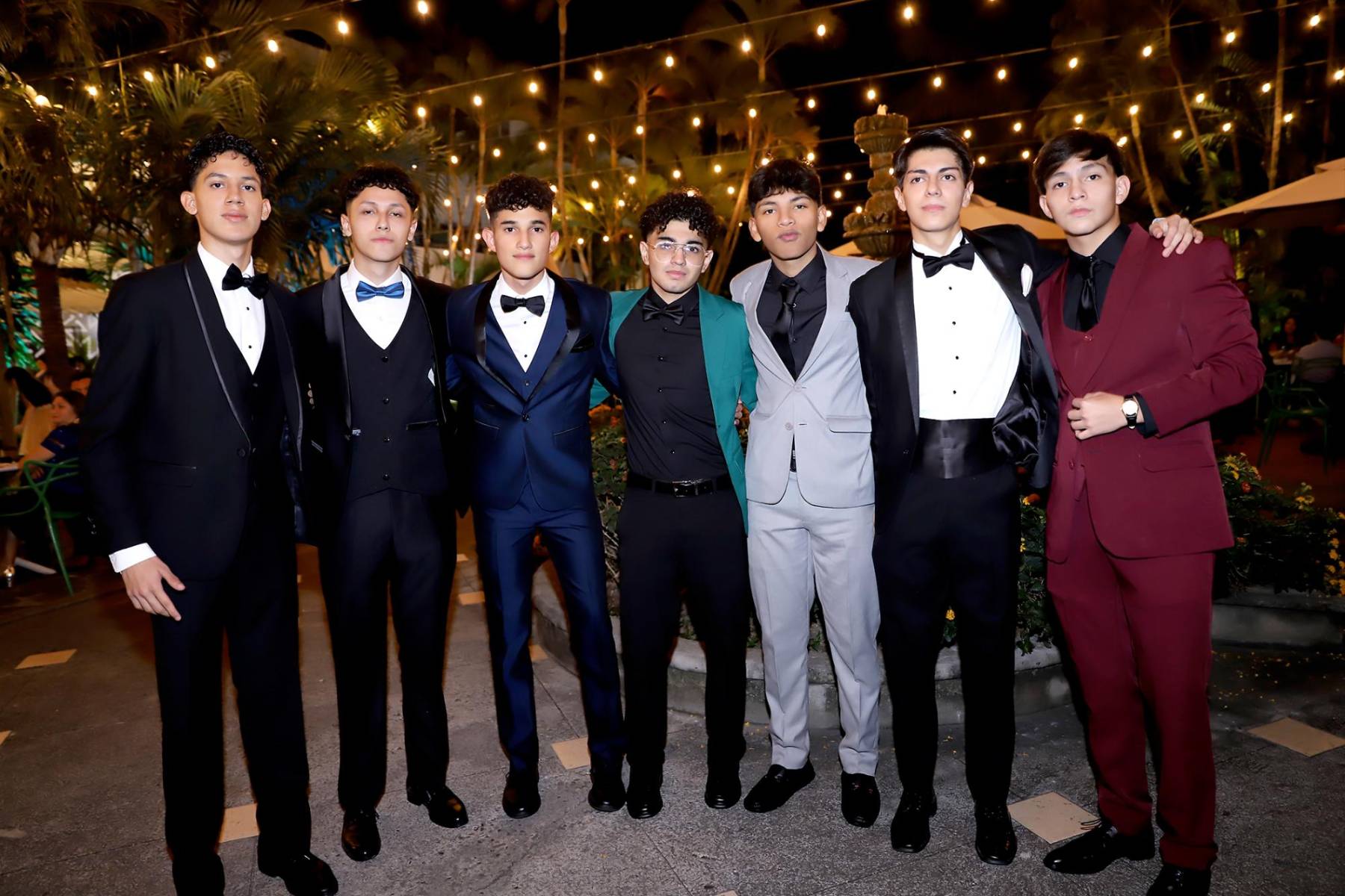 Fiesta de la prom 2025 del Instituto San José del Carmen