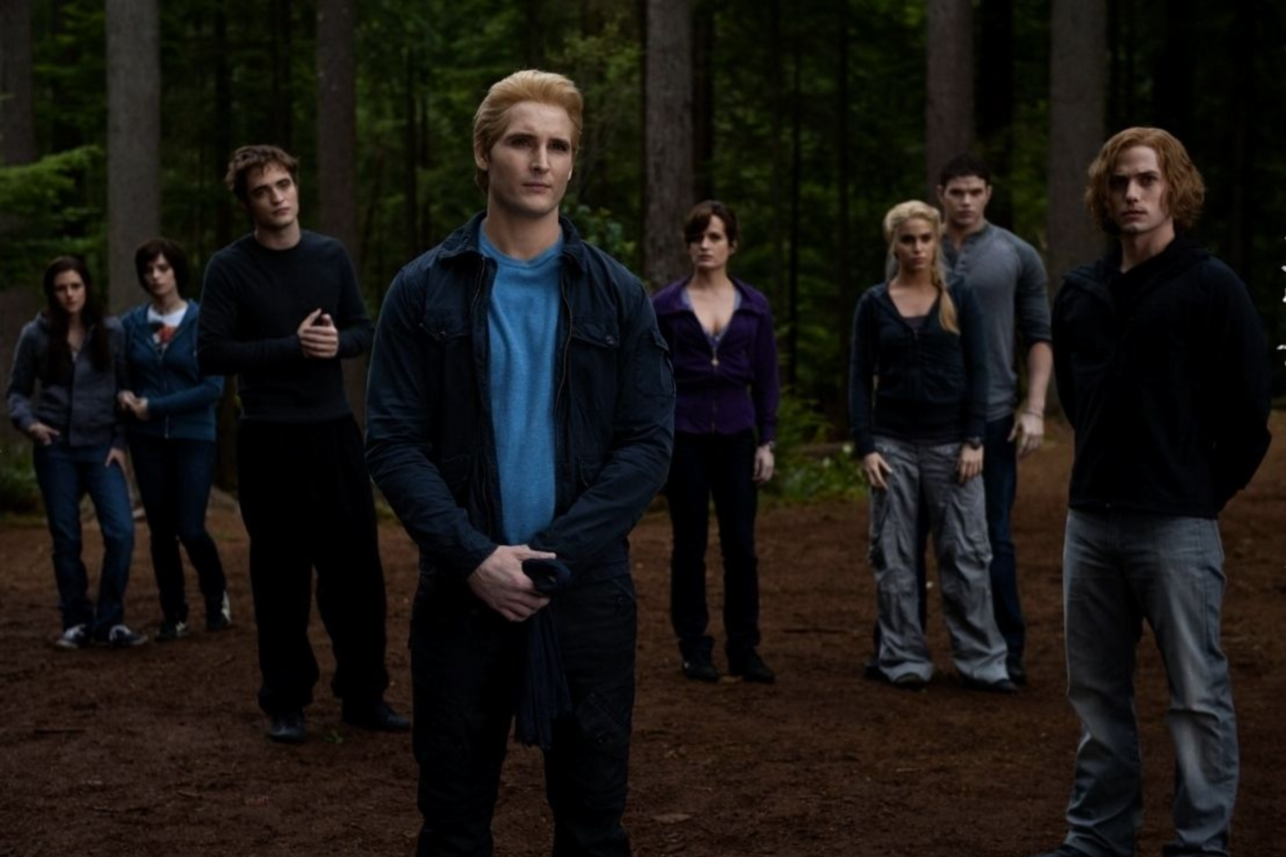 Al igual que las otras películas de la saga Twilight, “Eclipse” está basada en la novela homónima de <b>Stephenie Meyer</b>.