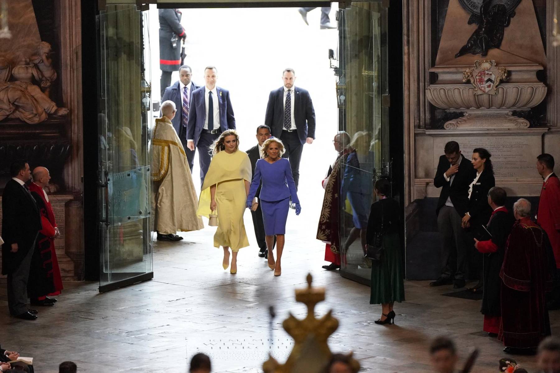 Jill Biden y su nieta Finnegan Biden 