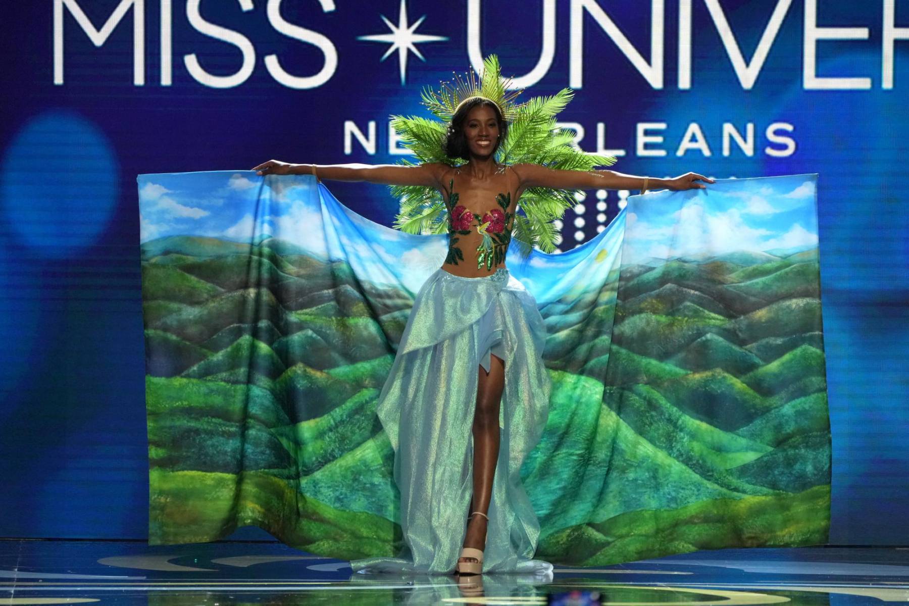 Miss Haiti, Mideline Phelizor