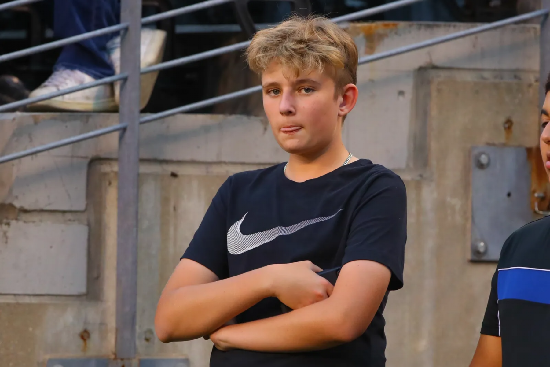 Barron es aficionado al fútbol, y su madre ha compartido en varias entrevistas que le gusta jugar y que tiene talento para el deporte.