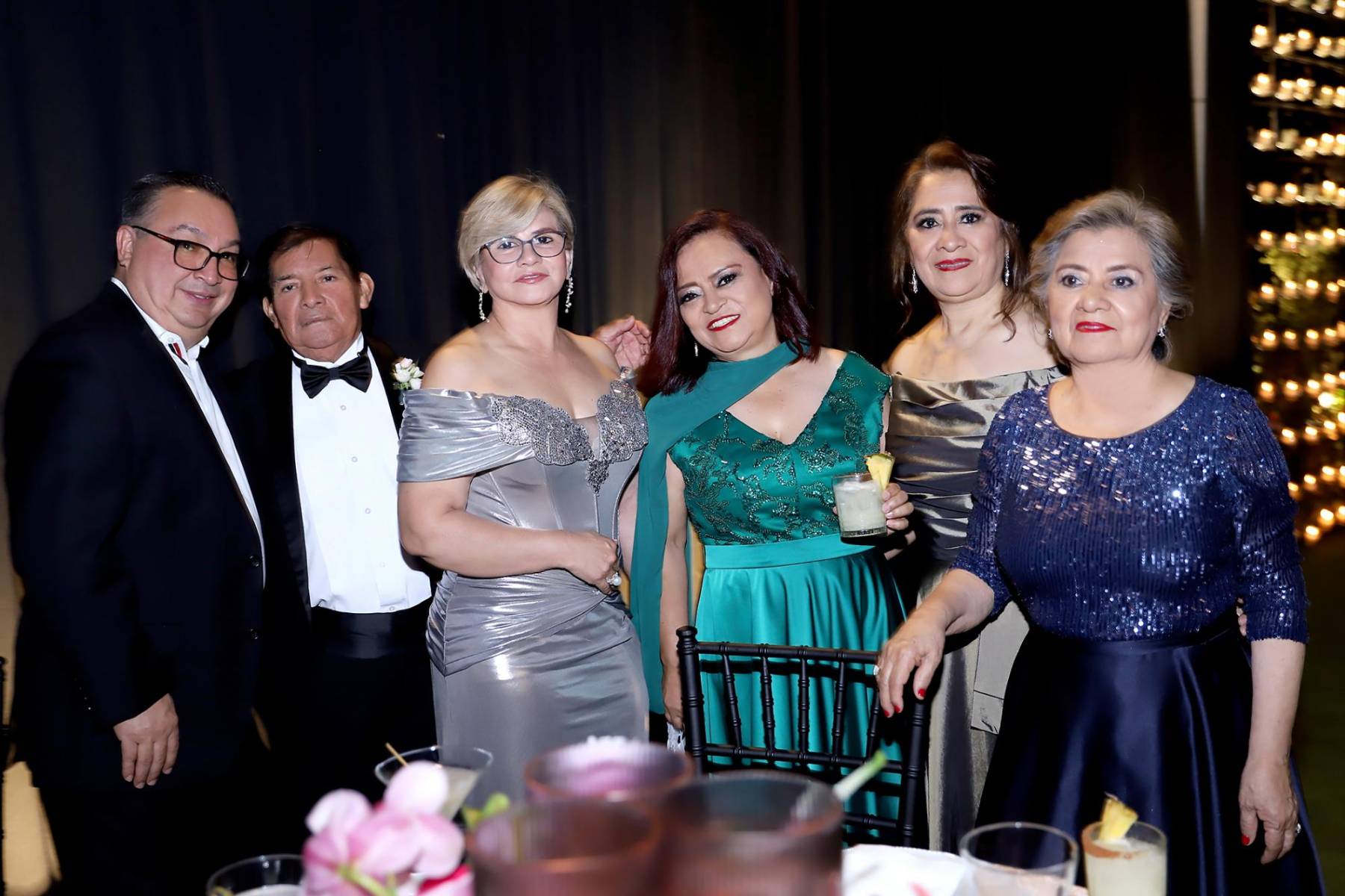 Elías Coto, Hugo Trochez. Zarai Coto, Emma Trochez, Miriam Trochez, Ana Trochez