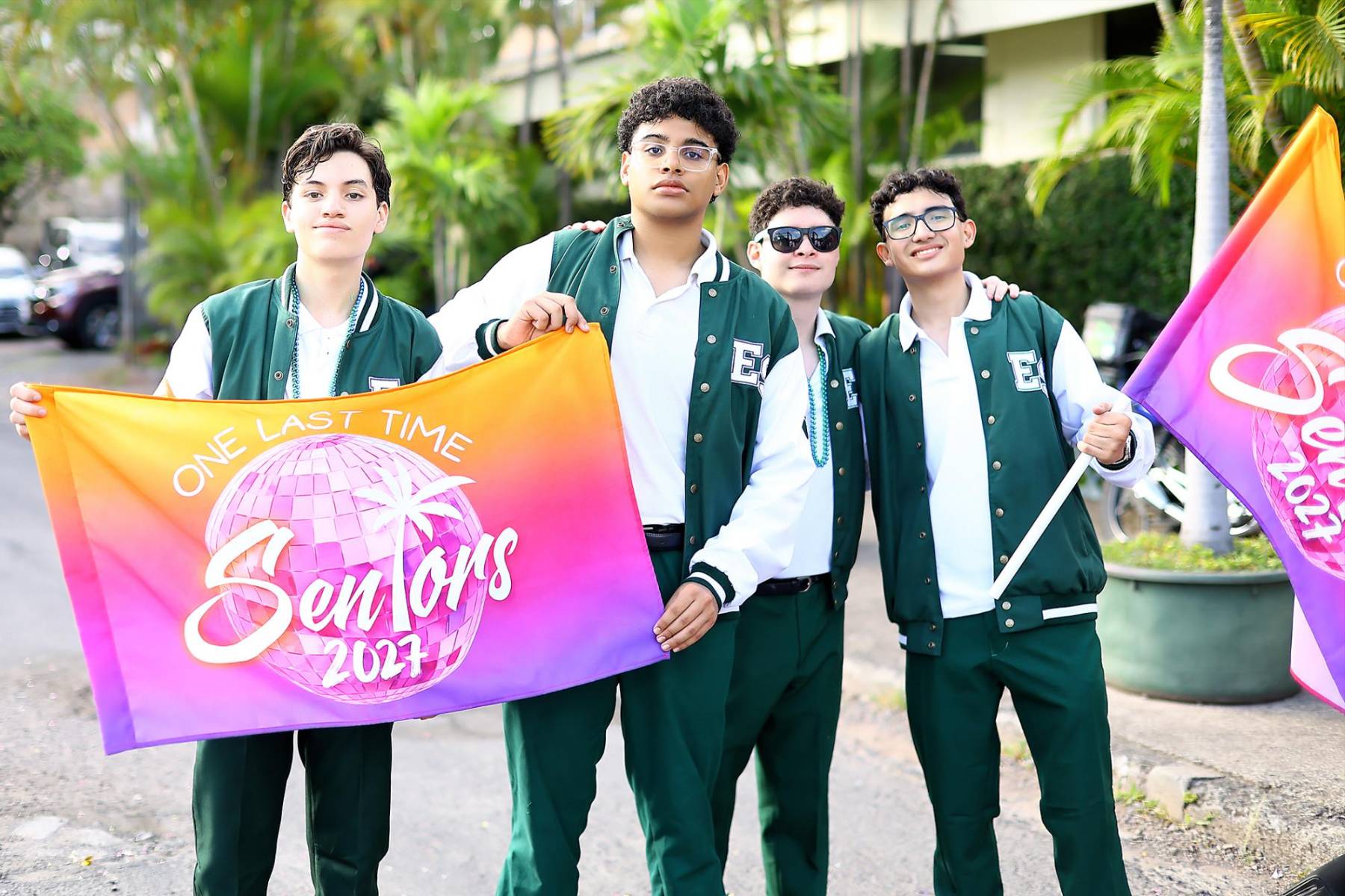 Entrance Seniors 2027 de la Elvel School