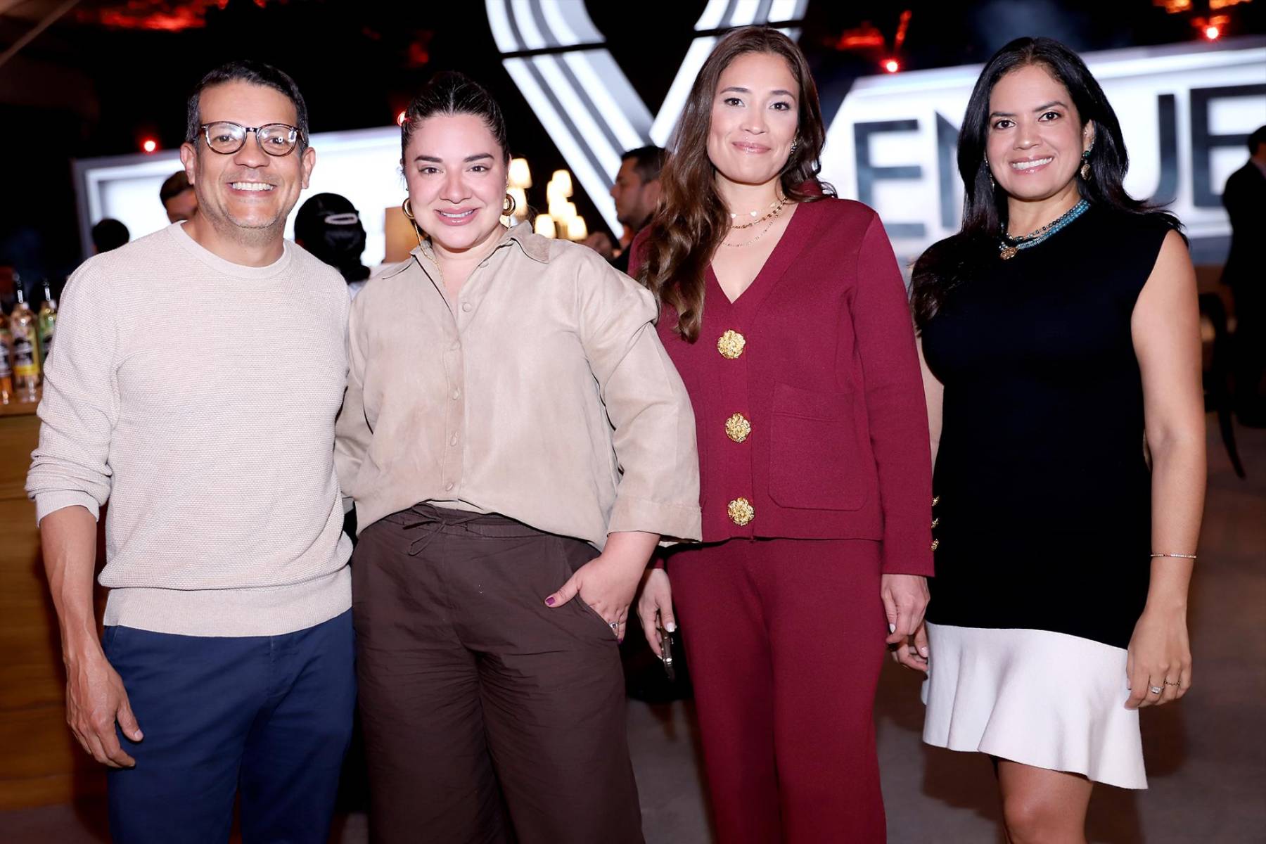 Alejandro Trochez, María José Martínez, Aniutka Casanova y Nicky Girón. 