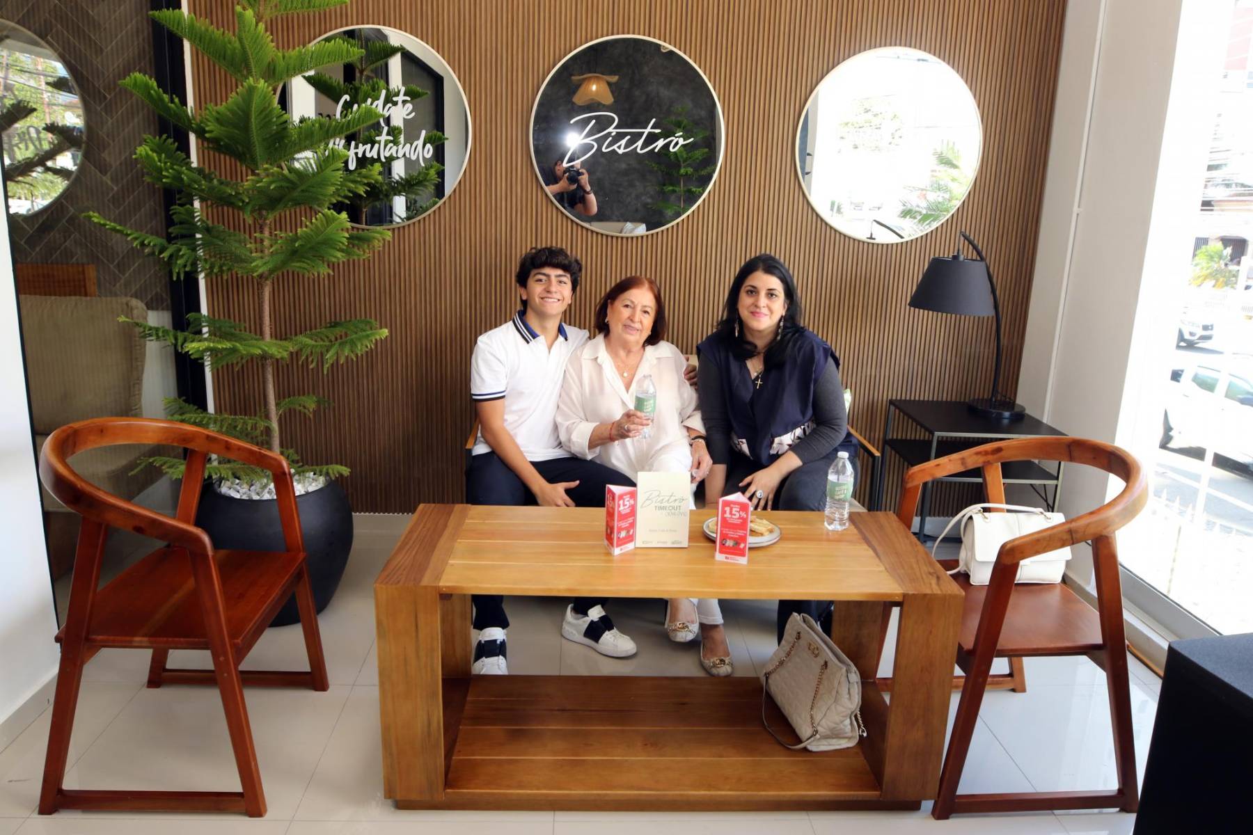 Grand opening de Bistró by Timeout