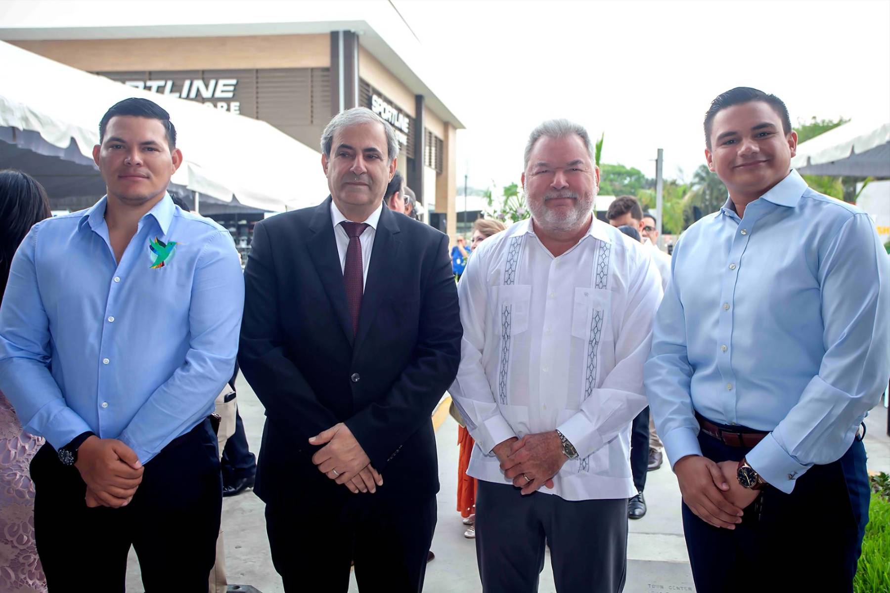  Carlos Andrés Flores, Karim Qubain, Roberto Contreras y David Rivera.