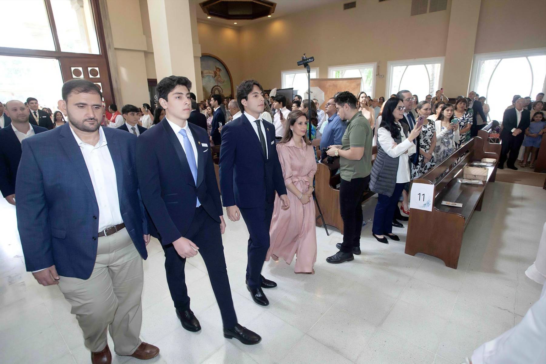 Confirmación de la Escuela Internacional Sampedrana 2026