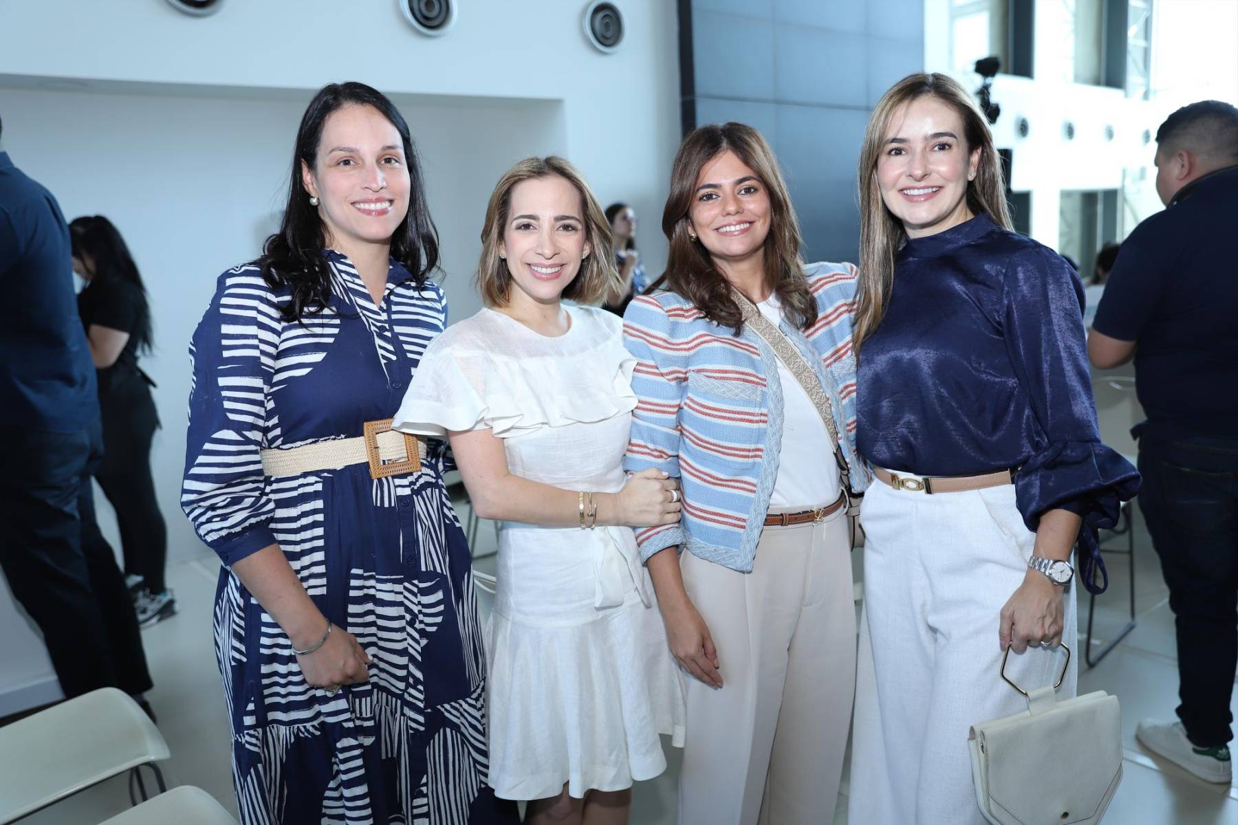 Adriana Banegas, Ali Kafie, Bessy Rock y Luz Posada.
