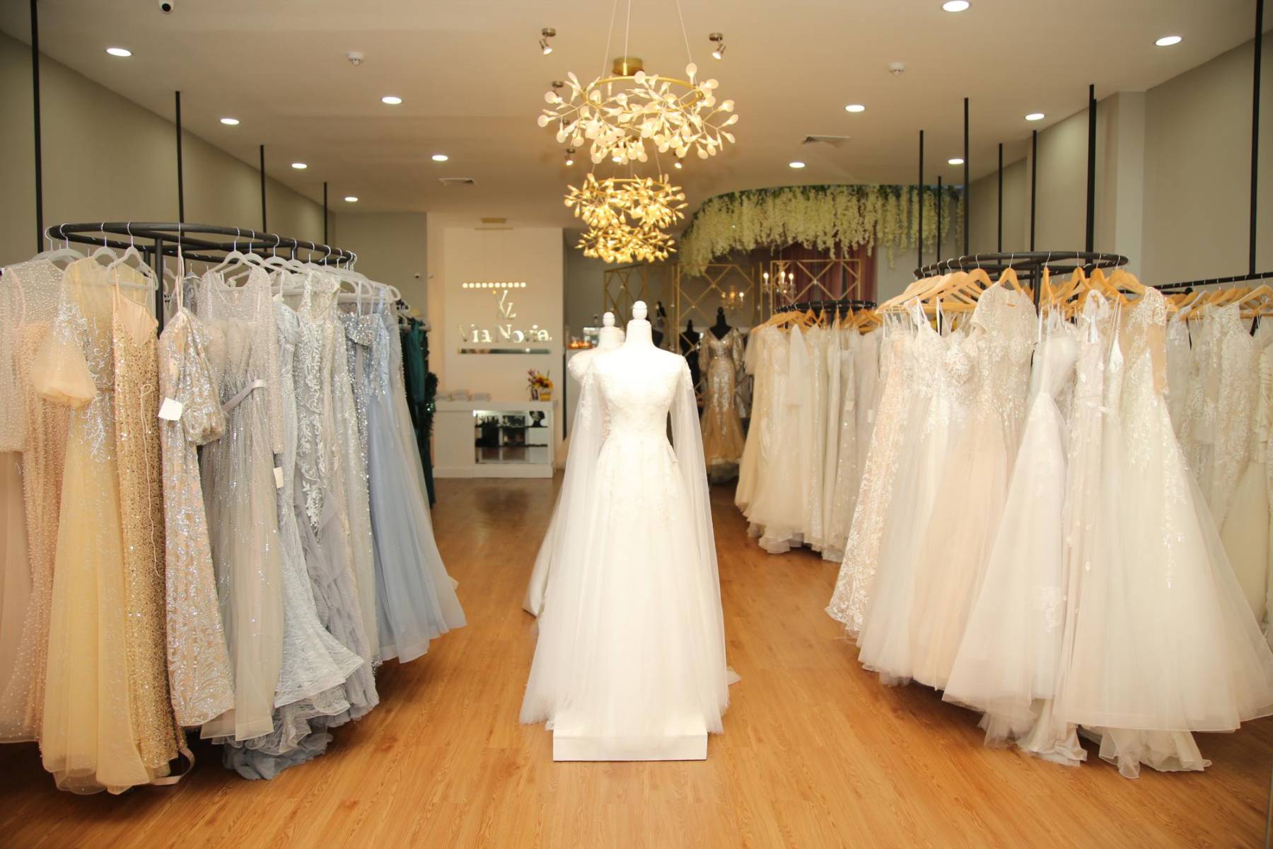 Apertura de la nueva sucursal de Via Novia Bridal Boutique