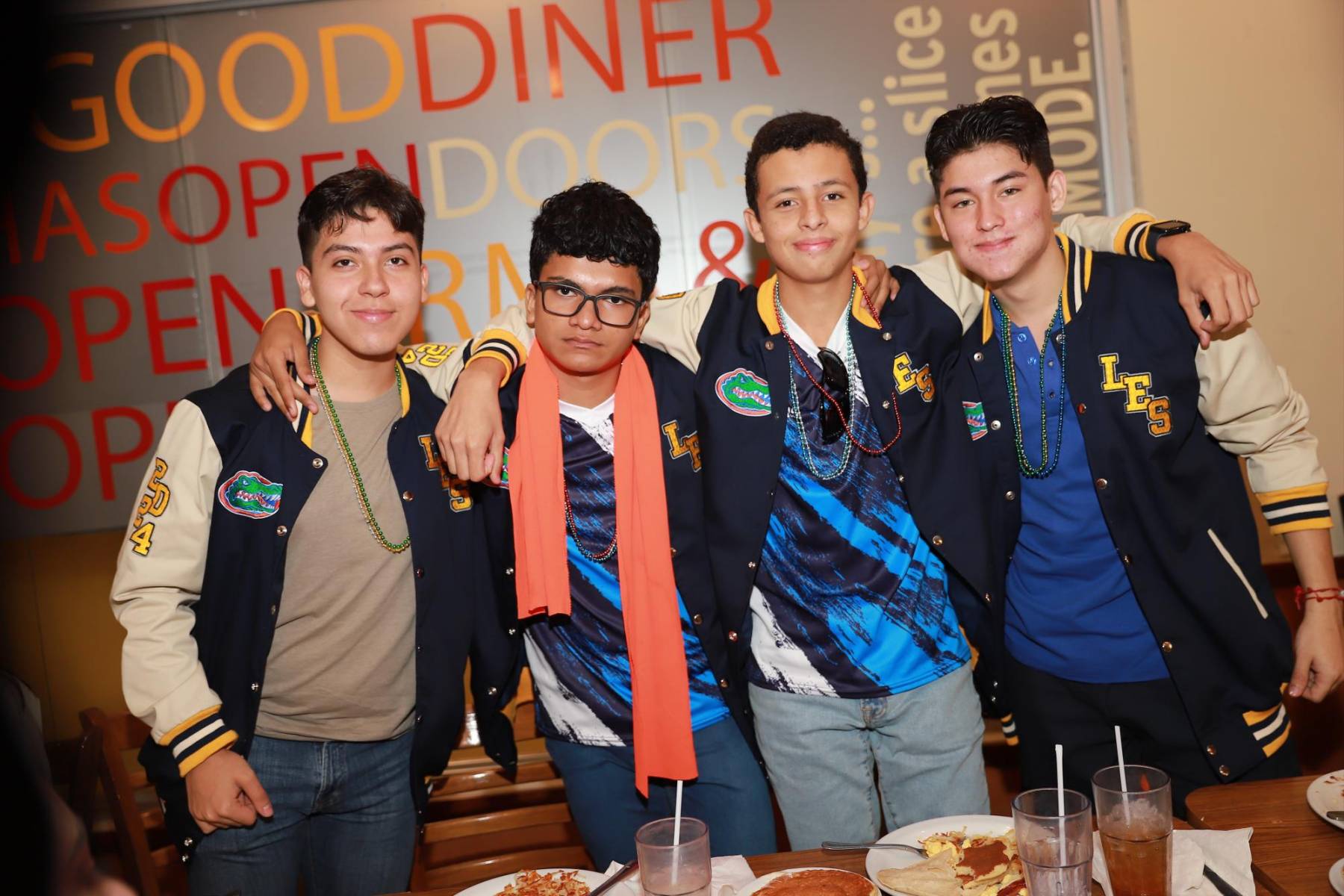 Eduardo Lanza,Juan Palma, Karim Álvarez y Ricardo Velásquez.