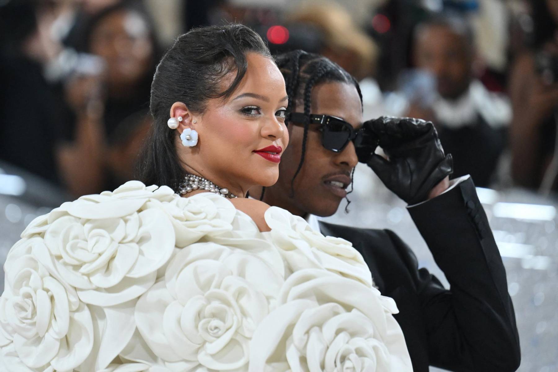 A$AP Rocky y Rihanna, quienes esperan la llegada de su segundo hijo
