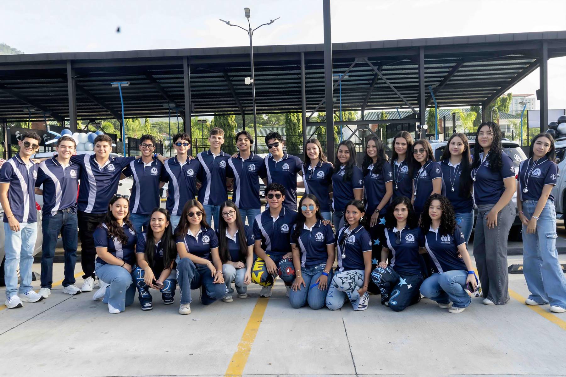 Senior Entrance 2027 de la Franciscan School