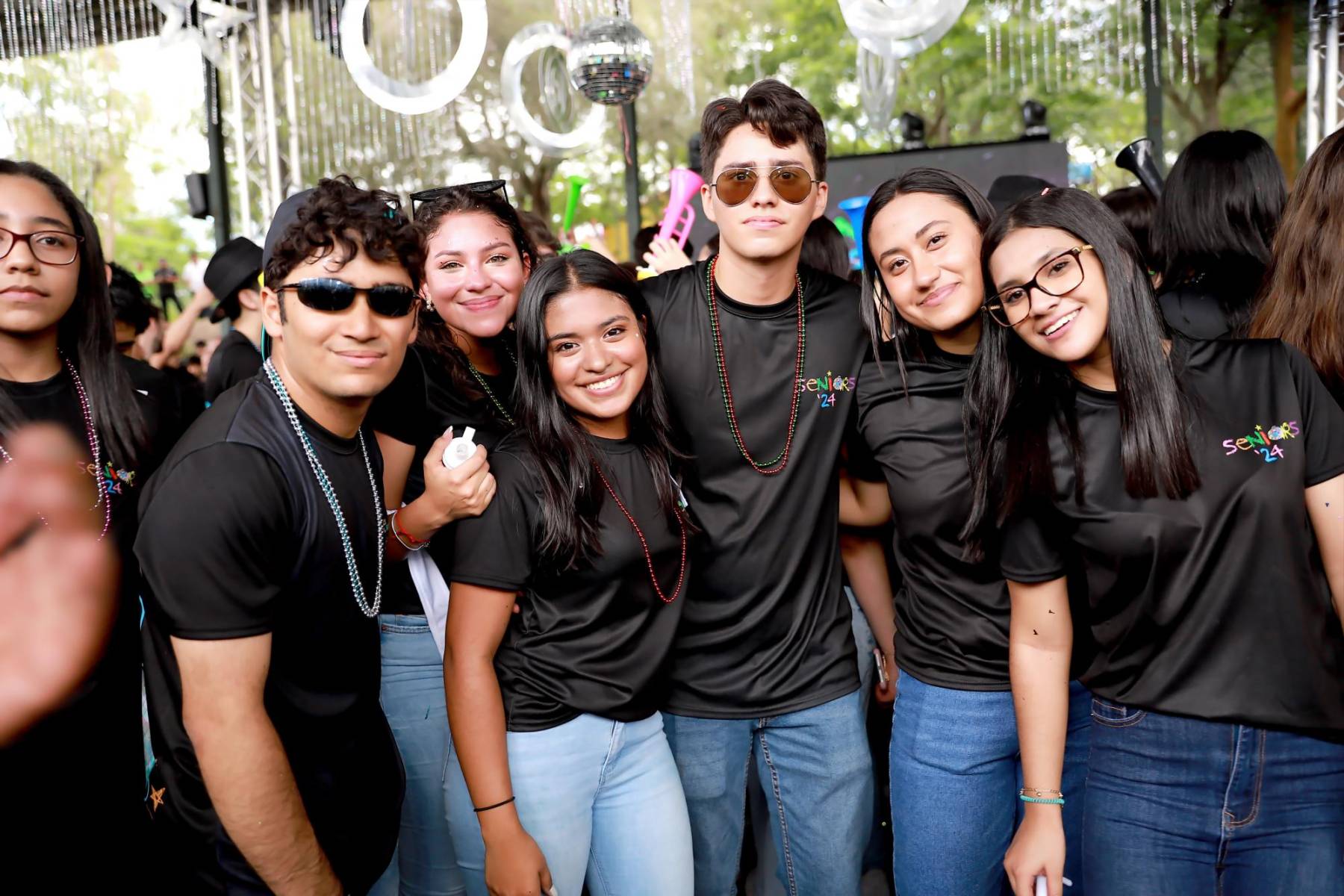 Ana Valeria Mendoza, Lyzzi Canales, Santiago de Jesús, María León y María Ramírez.