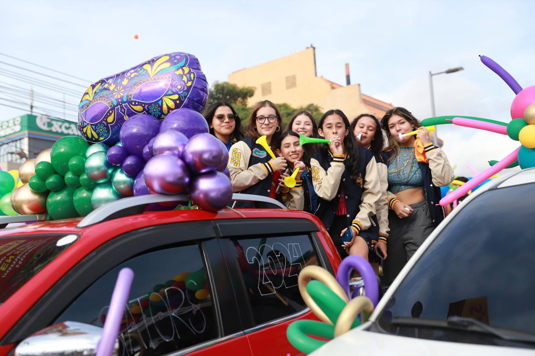 Ana Aguilar, Ruth Lanza, Maya Pacheco, Andrea Bautista, Victoria Moreno, Valeria García y Marisabella Albir.