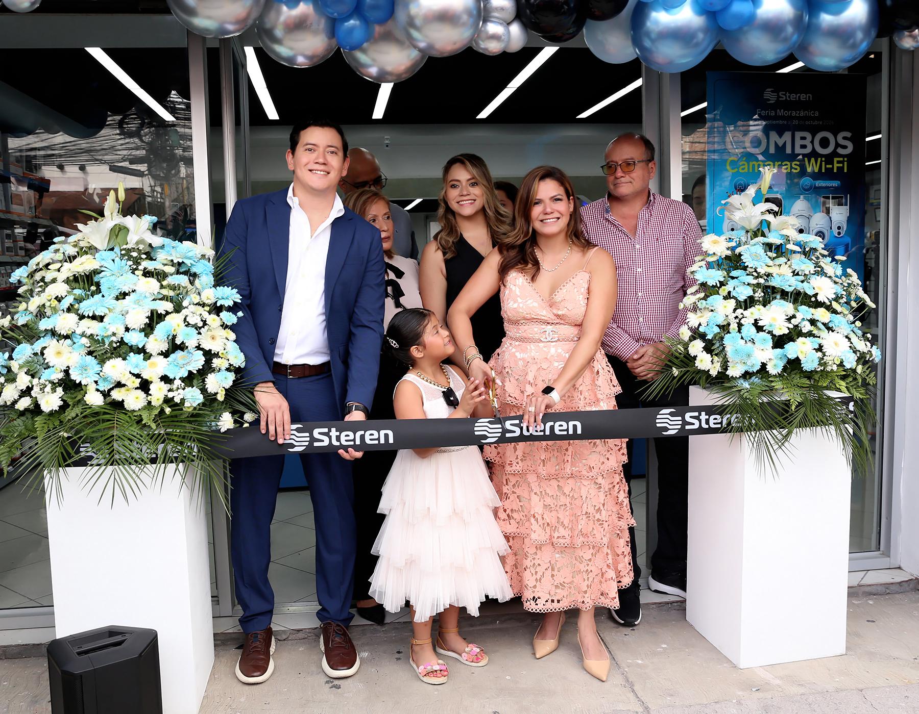 Steren inaugura su nueva tienda en Bulevar Morazán, Tegucigalpa