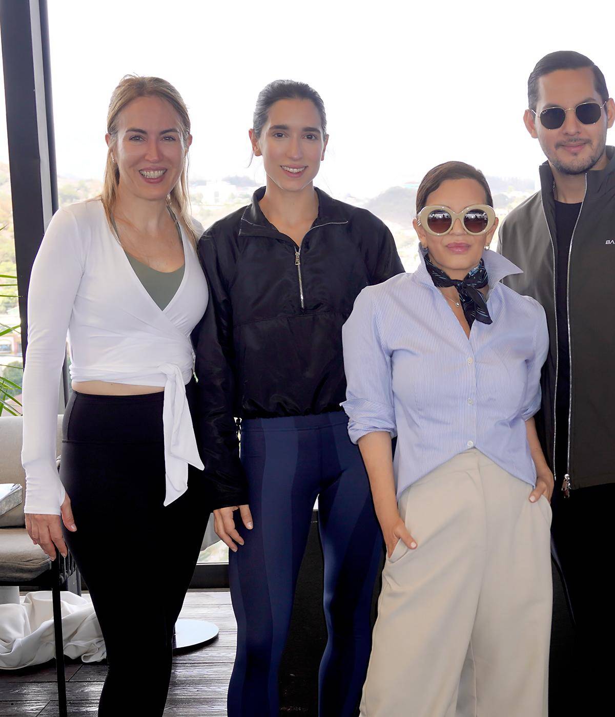 Zielo Rooftop se convirtió en el escenario perfecto para Barre and Brunch: Move with Grace in Balance, una experiencia presentada por Revista Estilo y BARUCH pensada para conectar cuerpo y mente en un ambiente sofisticado y relajado. Con una vista privilegiada a la ciudad, las asistentes participaron en una clase de barre dirigida por la coach Natalia Loyd. Al finalizar, disfrutaron de un brunch de cuatro tiempos, un espacio ideal para compartir, relajarse y extender la experiencia en compañía