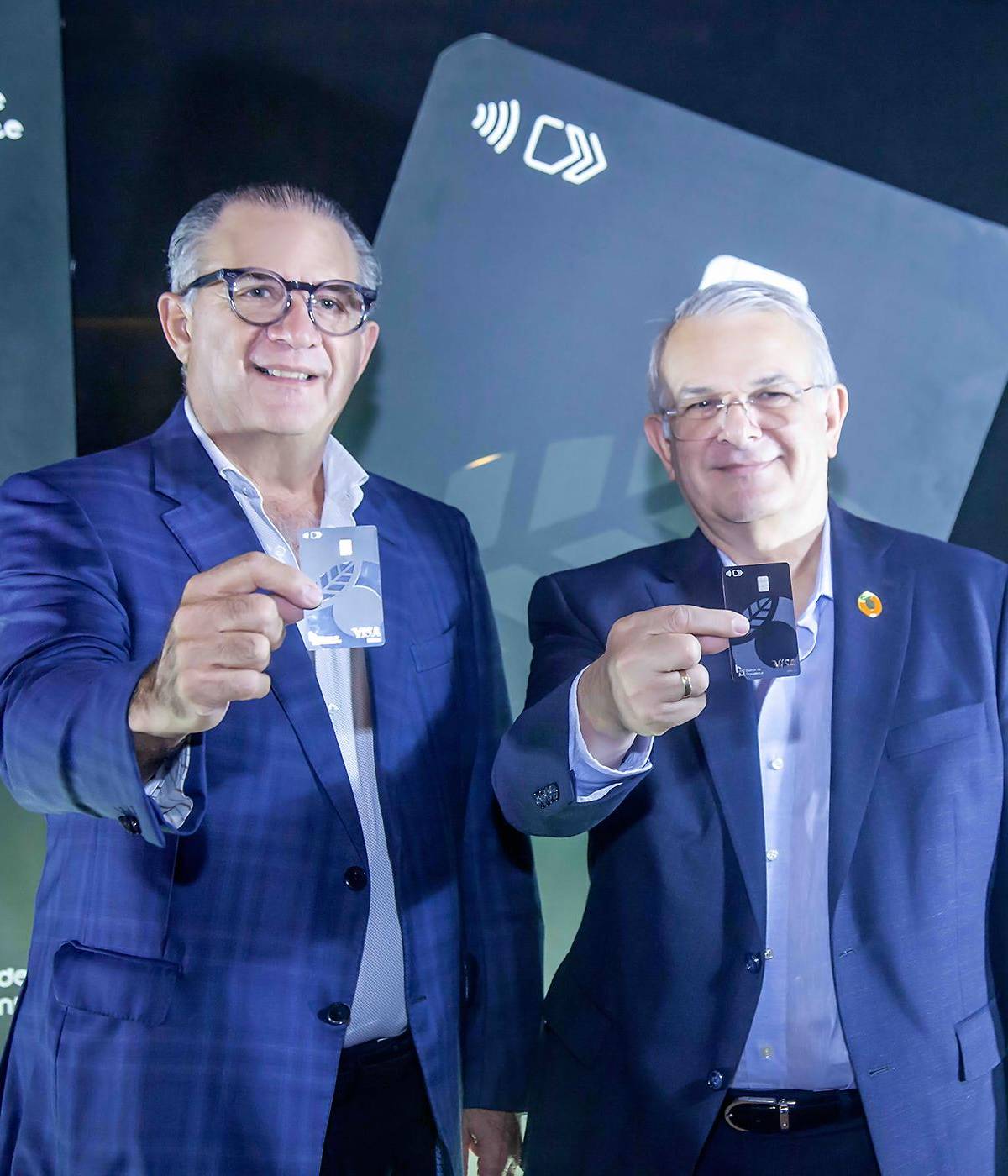 En un ambiente sofisticado y cuidadosamente diseñado para celebrar los detalles que hacen la diferencia, Banco de Occidente realizó en San Pedro Sula el lanzamiento de su tarjeta Visa Infinite. El restaurante Terra Bistro fue el escenario elegido para presentar esta propuesta premium, creada para quienes buscan transformar cada experiencia cotidiana en un momento extraordinario.