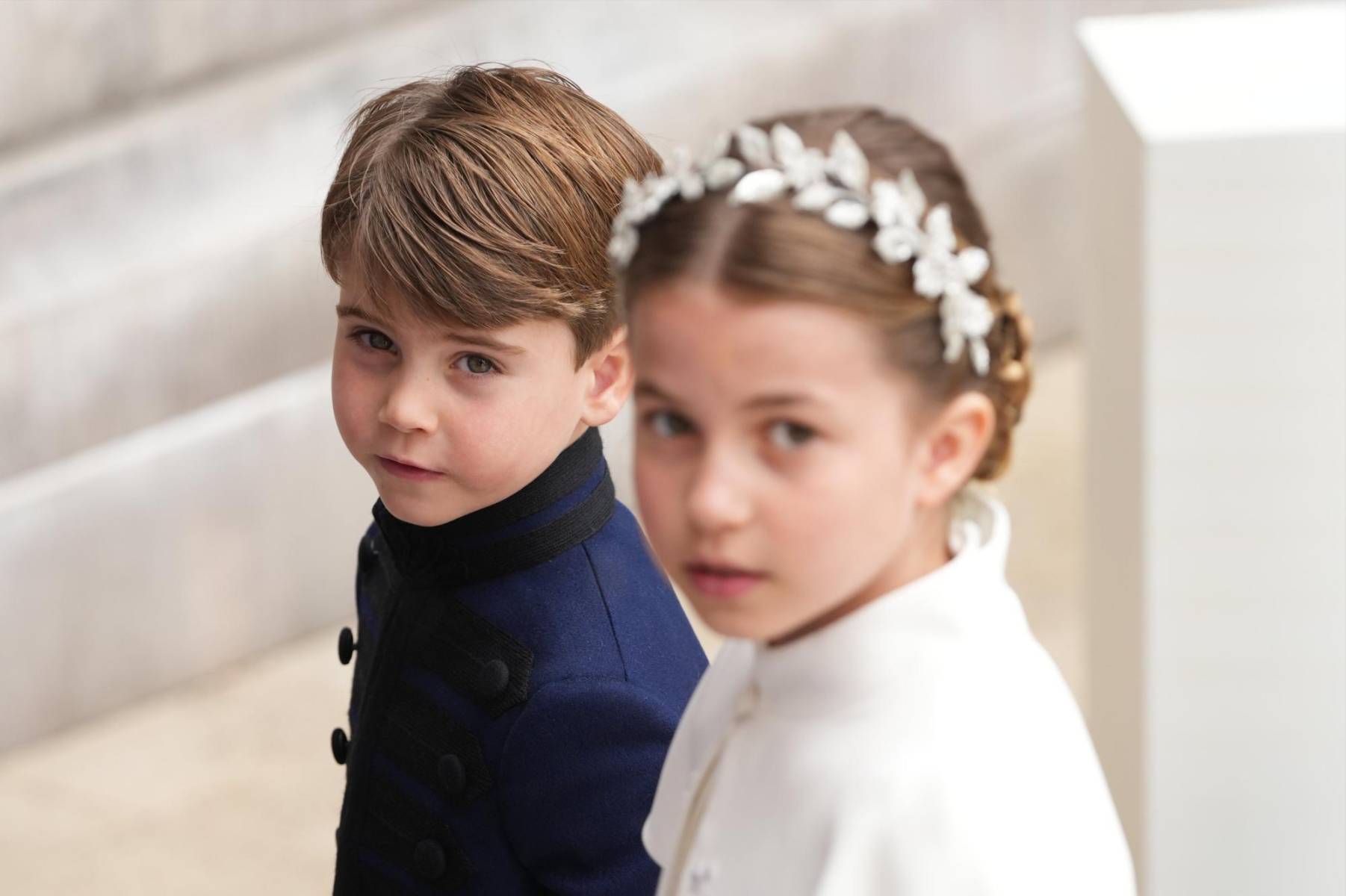 Los príncipes Charlotte y Louis se robaron las miradas de los asistentes del evento. ¡Son adorables!