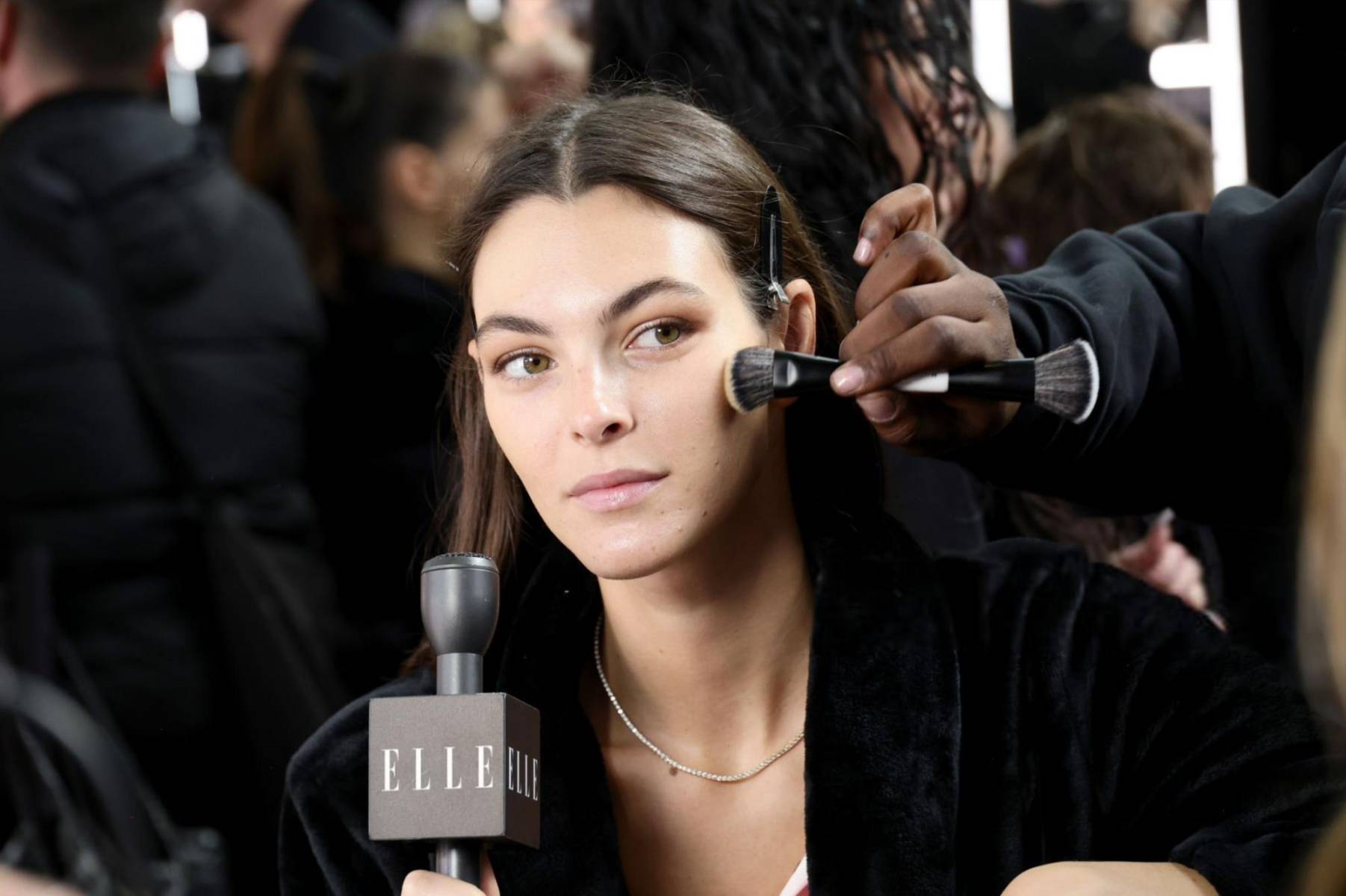 Backstage del desfile de Victoria’s Secret 2024