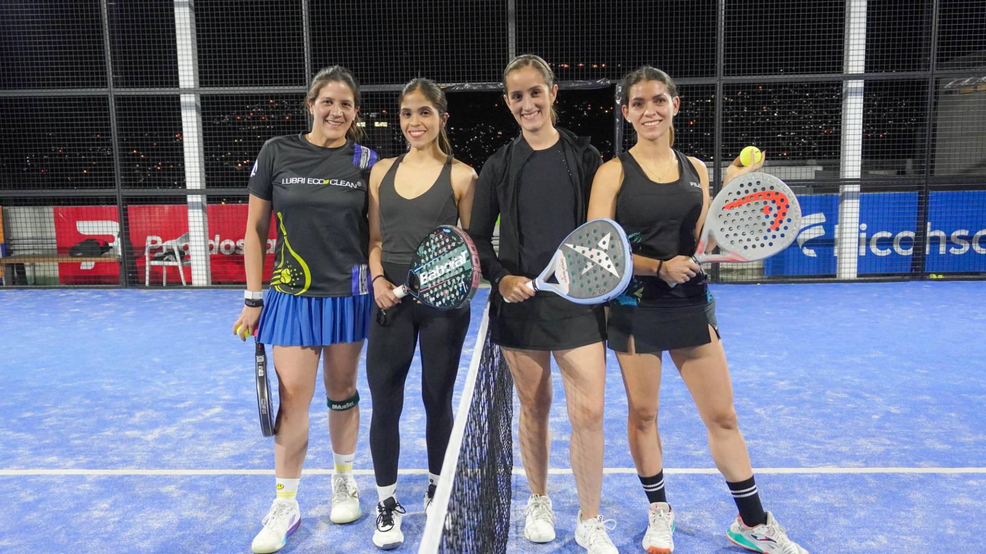 El pádel en Honduras alcanzó un nuevo nivel con el inicio del Tegucigalpa Premier Padel Tour (TPPT), un circuito diseñado para potenciar el talento local y consolidar el crecimiento de este emocionante deporte en la capital. La Toyota Cup 2025, organizada por Padel Club Honduras, marcó el comienzo de esta competencia de alto nivel, reuniendo a los mejores jugadores y ofreciendo una experiencia inolvidable para los aficionados al pádel. Con el apoyo de prestigiosos patrocinadores y la colaboración de clubes destacados, el TPPT promete ser un antes y un después en la historia deportiva del país.