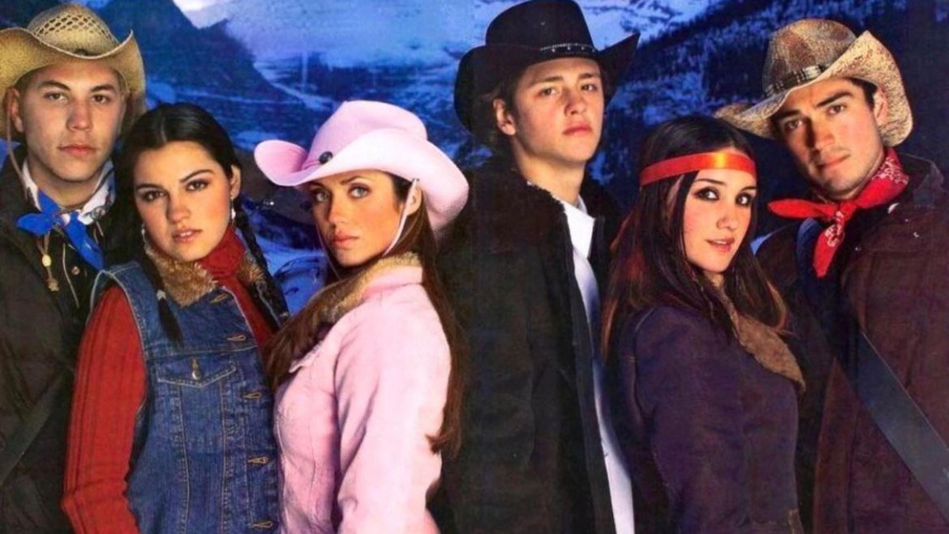 Aunque no ha sido confirmado oficialmente, se especula que el musical llevará el nombre de “Sálvame”, uno de los éxitos más emblemáticos de la banda RBD.