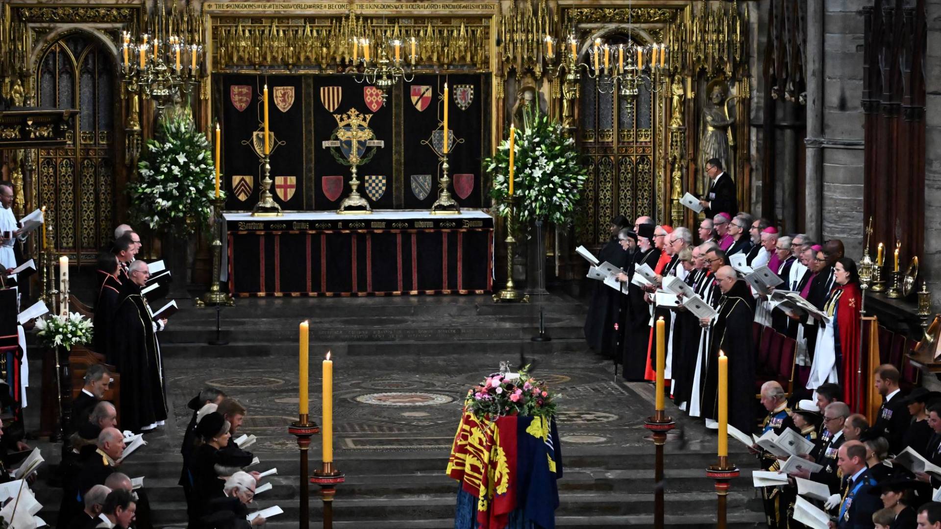 Durante el funeral se entonó el himno El señor es mi pastor, que se cantó en la boda de la Reina y el duque de Edimburgo en 1947. (Photo by Ben Stansall / POOL / AFP)