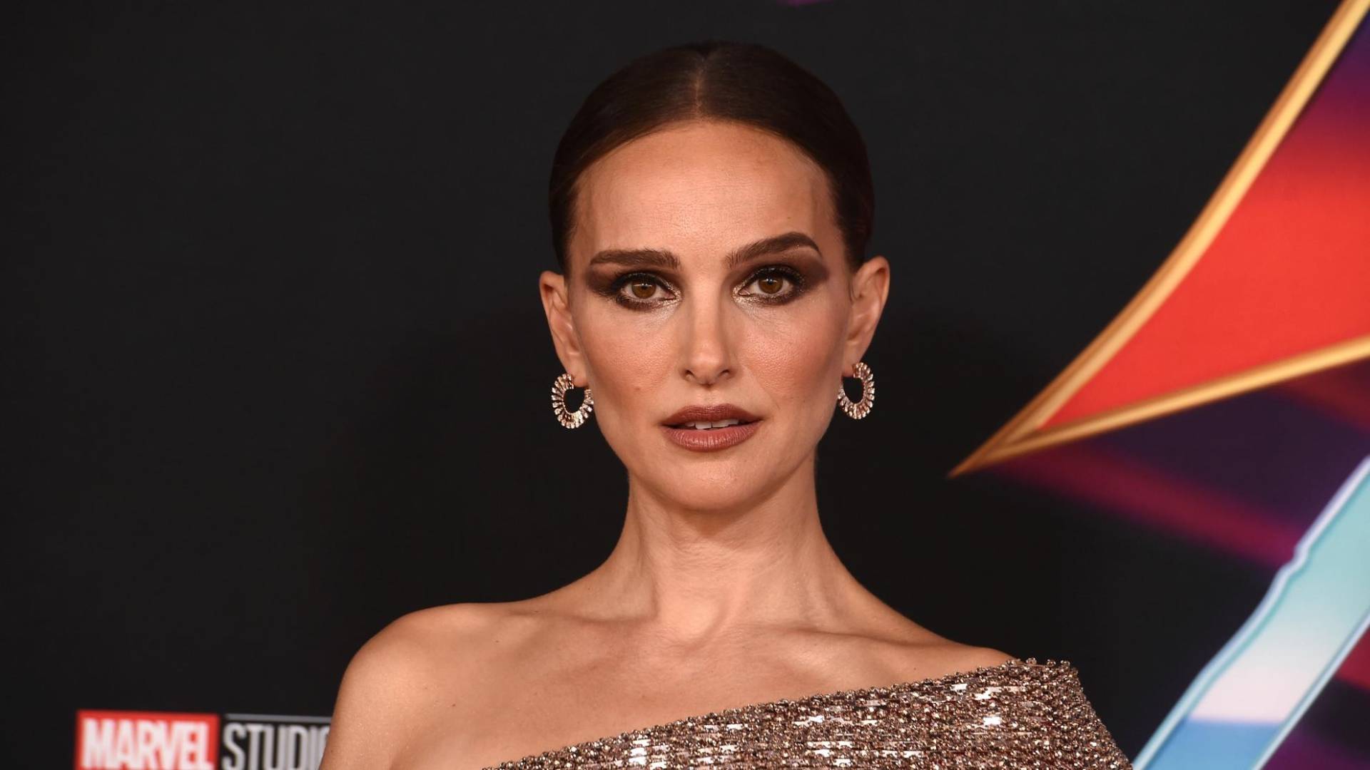 <b>Natalie Portman</b>Desde muy pequeña comenzó a ser vegetariana, debido a que no solía consumir carne. Aproximadamente hace 10 años se hizo vegana, por lo que eliminó todo tipo de productos derivados de los animales como huevo o leche.