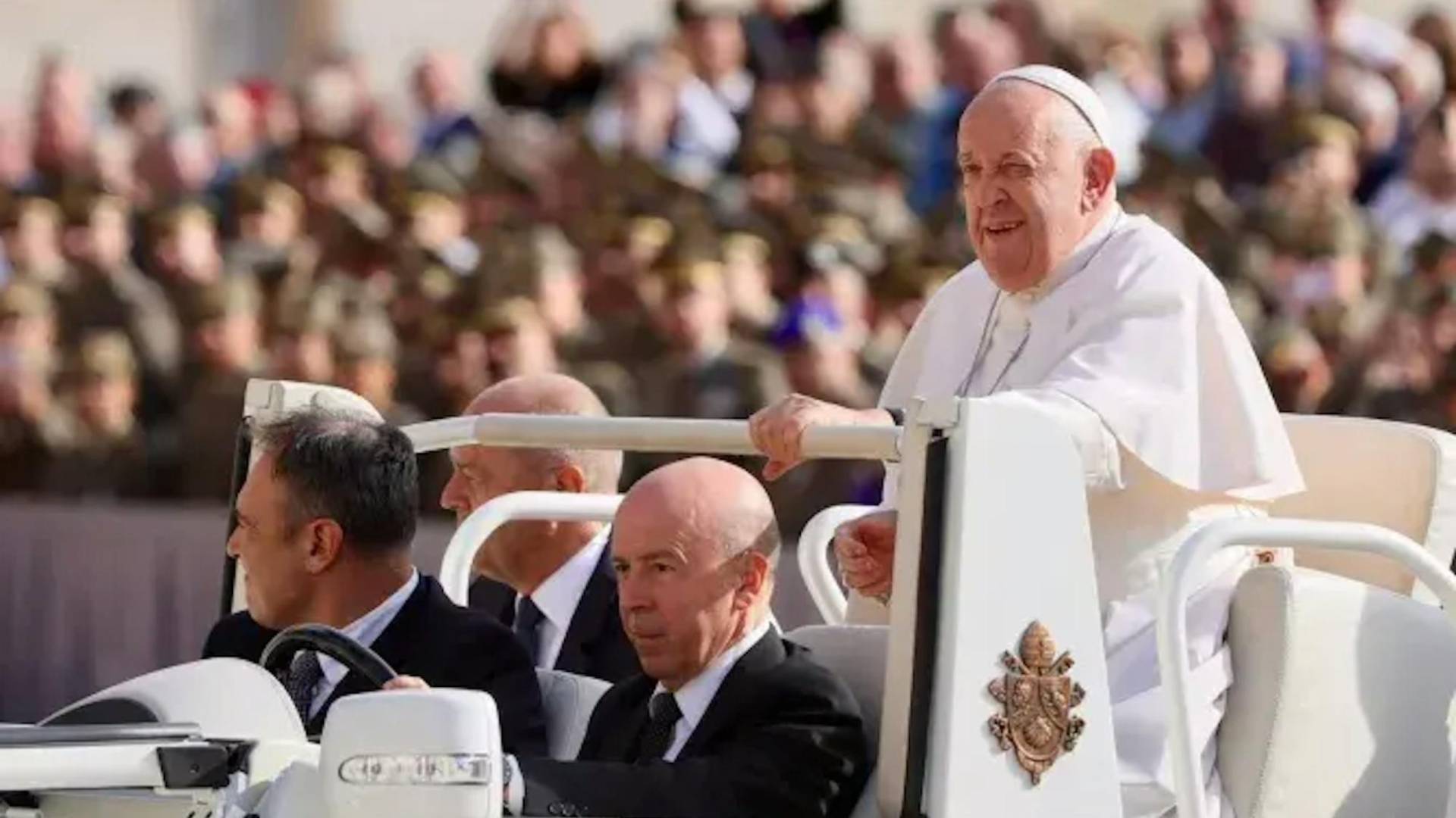 <b>Reformas en la Iglesia</b>Su enfoque de reformar el Vaticano y sus estructuras administrativas generó opiniones divididas. Mientras algunos lo veían como un líder que buscó modernizar la Iglesia y hacerla más transparente, otros consideraron que sus cambios eran demasiado rápidos o disruptivos para una institución tan tradicional.