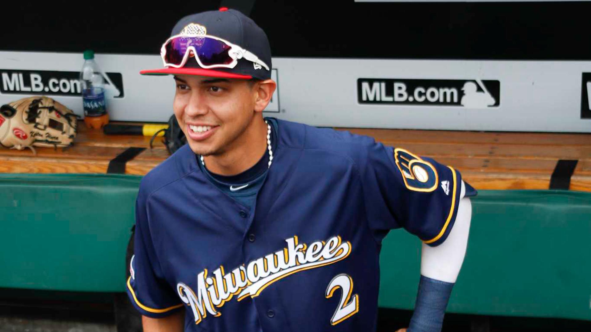 El 7 de julio de 2019, los Cerveceros de Milwaukee lo llamaron a las Grandes Ligas, donde debutó contra los Piratas de Pittsburgh como bateador emergente. Durante esa temporada, Dubón tuvo dos turnos al bate en las Grandes Ligas con los Brewers.