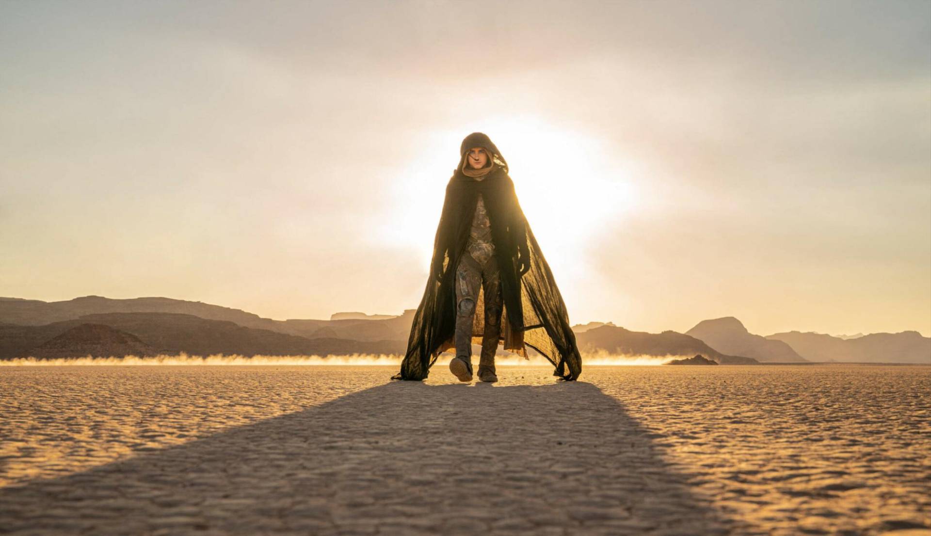 “Dune: Parte Dos” ha sido reconocida en múltiples categorías en los Premios Óscar 2025, incluyendo Mejor Película, Mejor Dirección de Fotografía, Mejor Diseño de Producción, Mejores Efectos Visuales y Mejor Sonido.